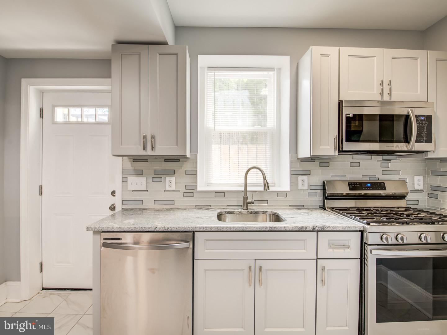 LEDROIT PARK - Residential Lease