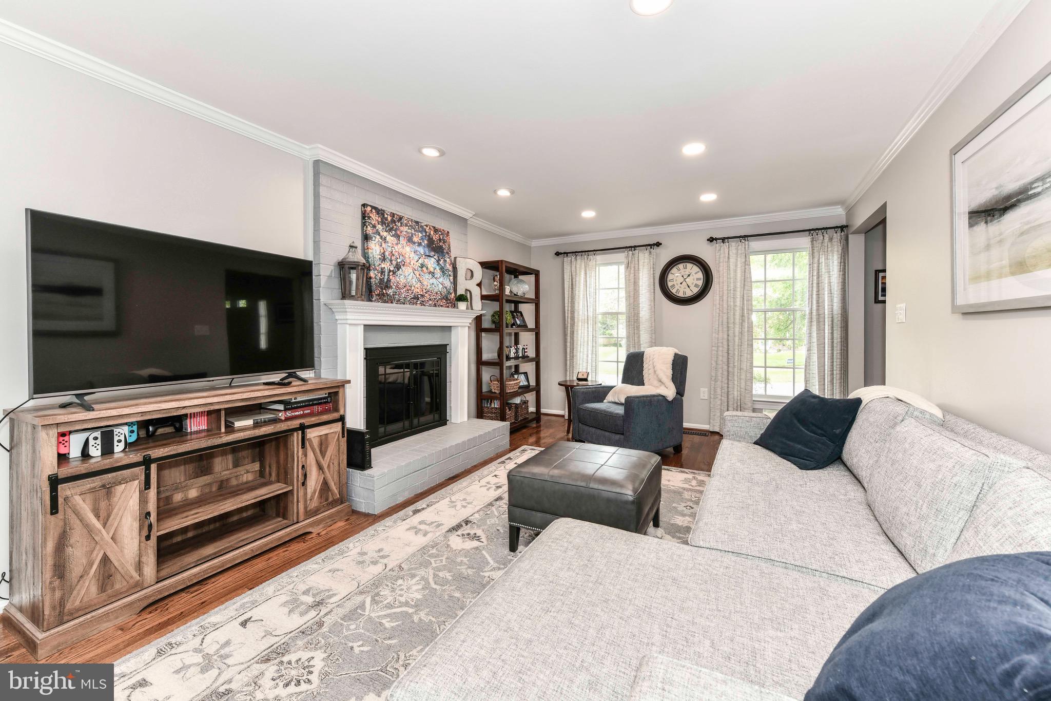 8228 STACEY ROAD