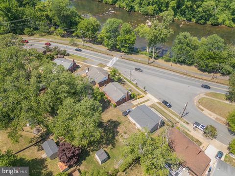 Homes For Sale - 3204 Linden Avenue<br/> FREDERICKSBURG, VA 22401