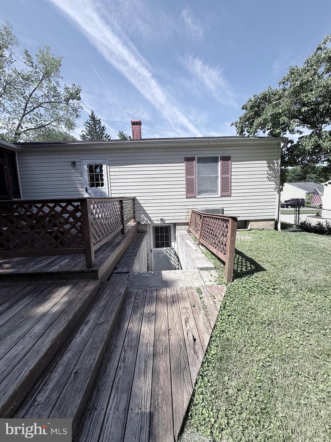 25 GREENVIEW AVENUE BASEMENT