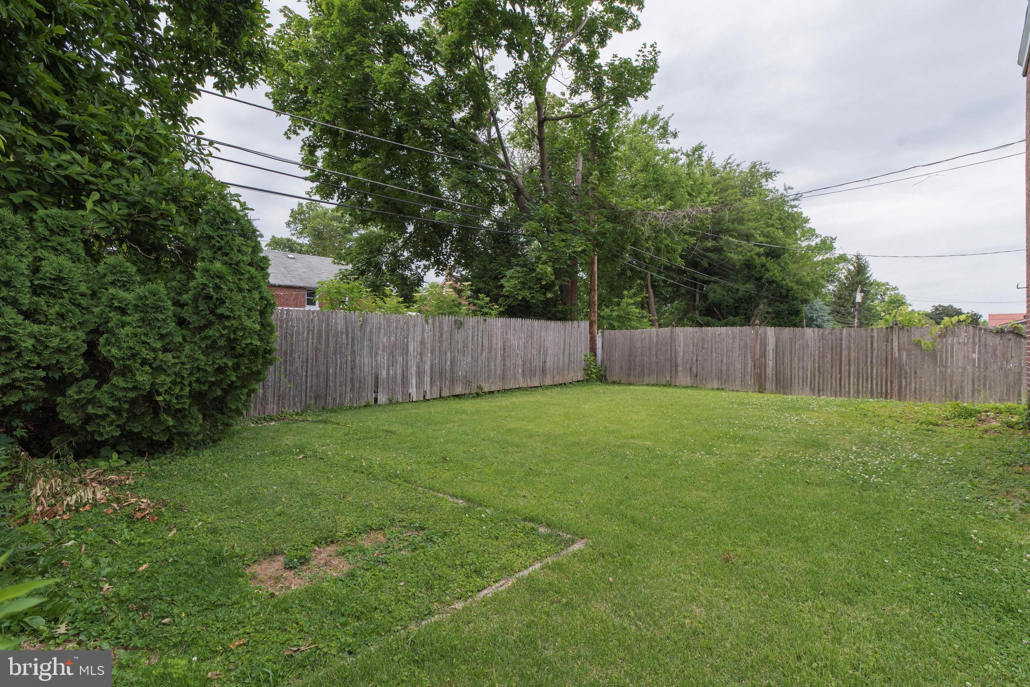 ELKINS PARK - Residential