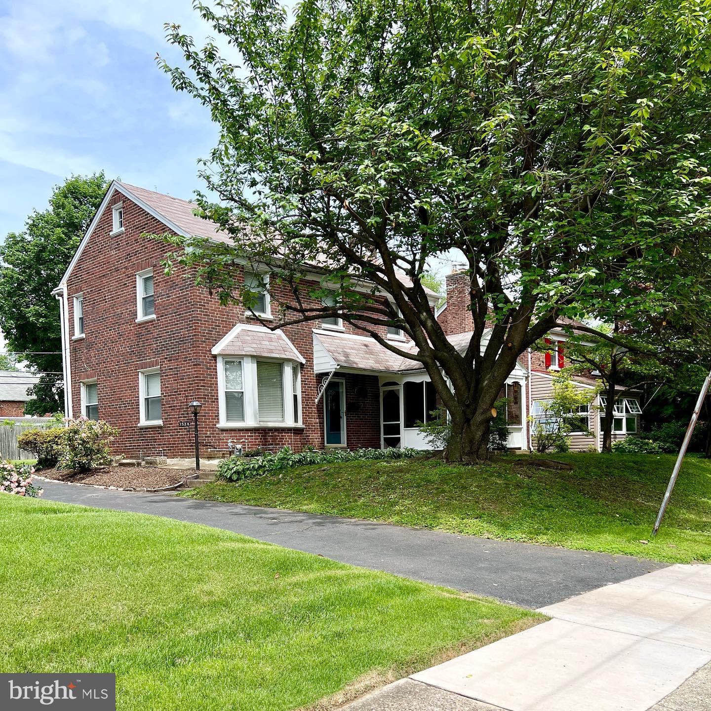 ELKINS PARK - Residential