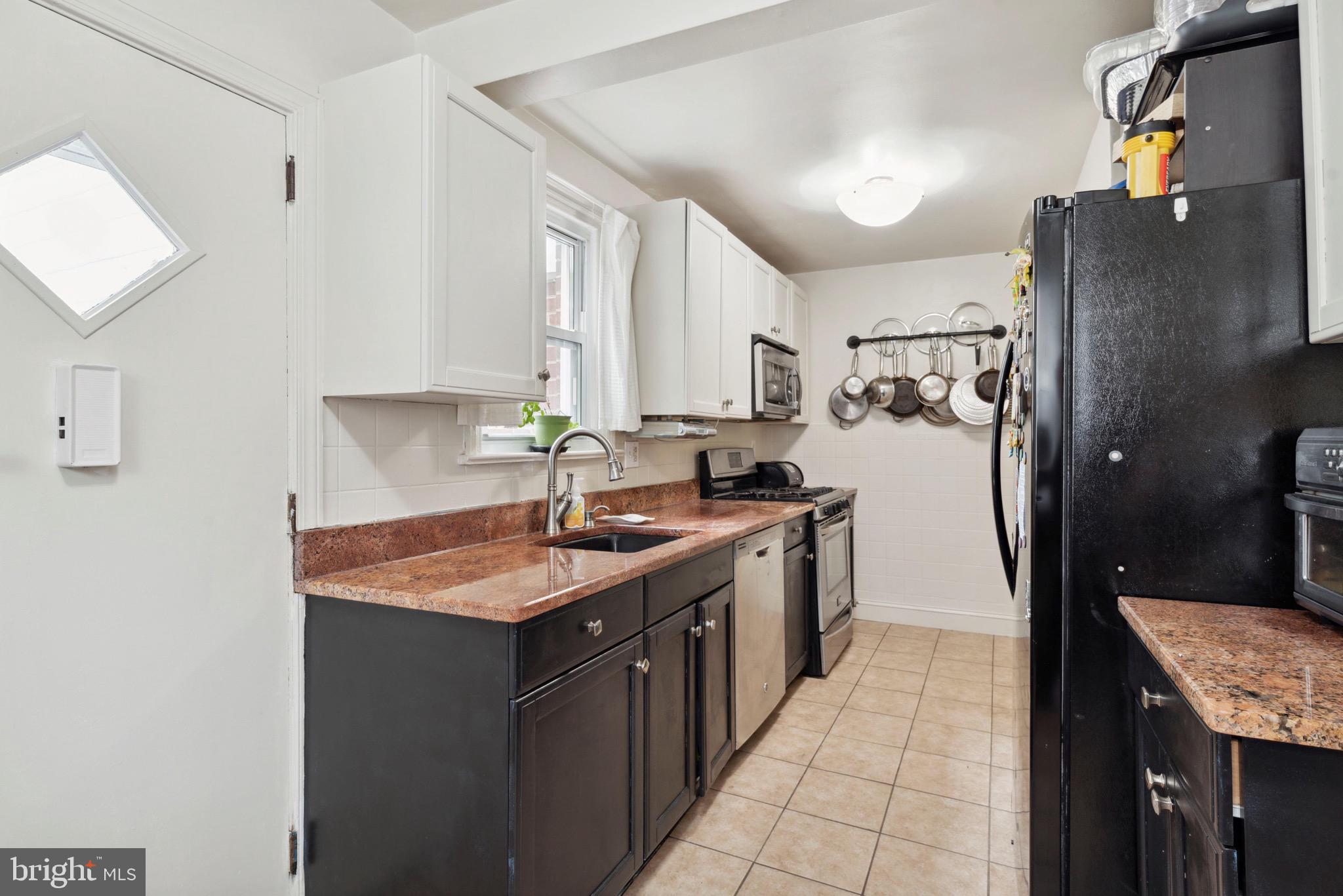 ELKINS PARK - Residential