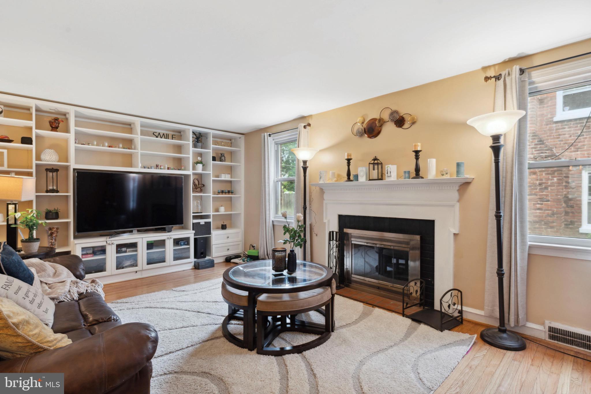 ELKINS PARK - Residential