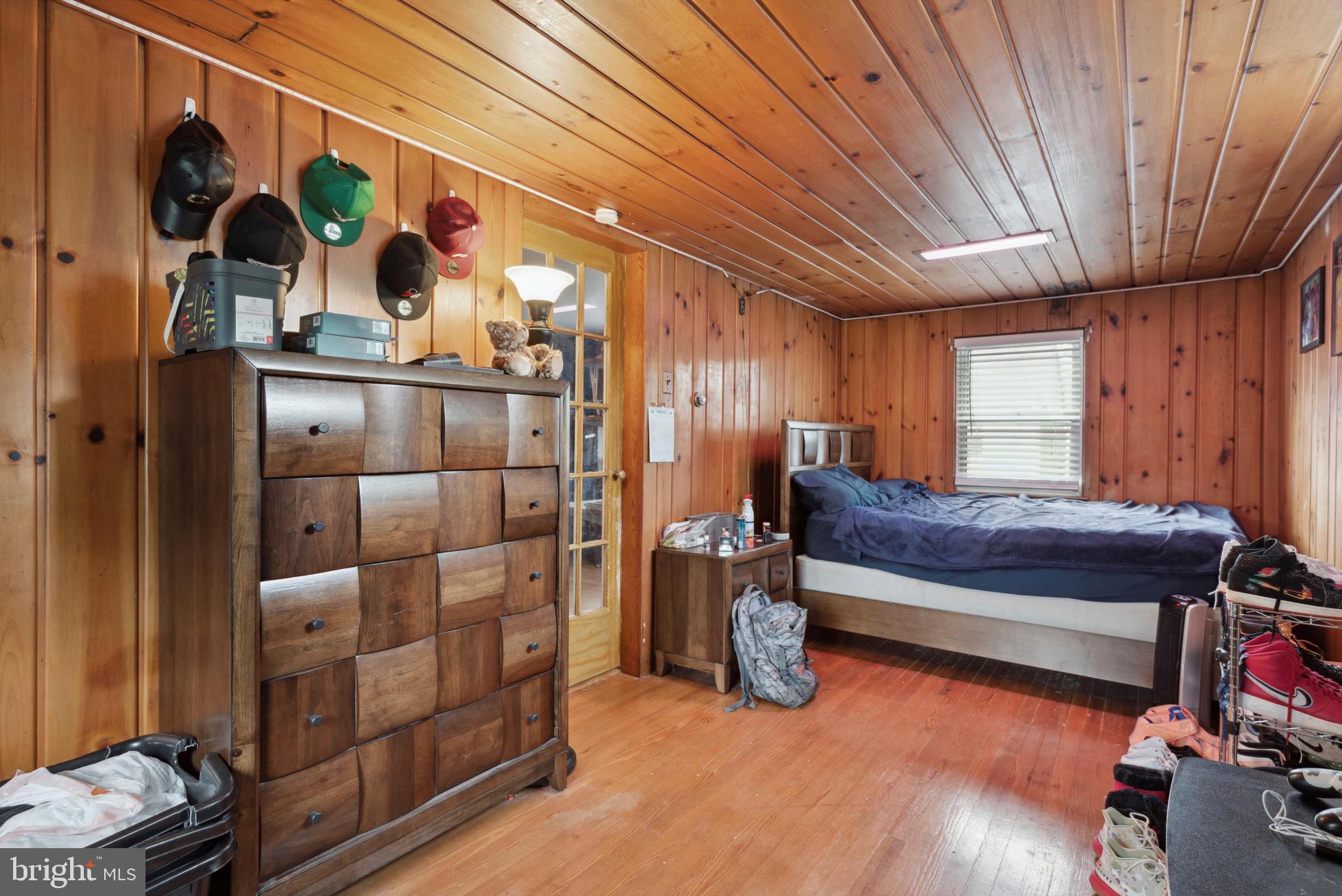ELKINS PARK - Residential