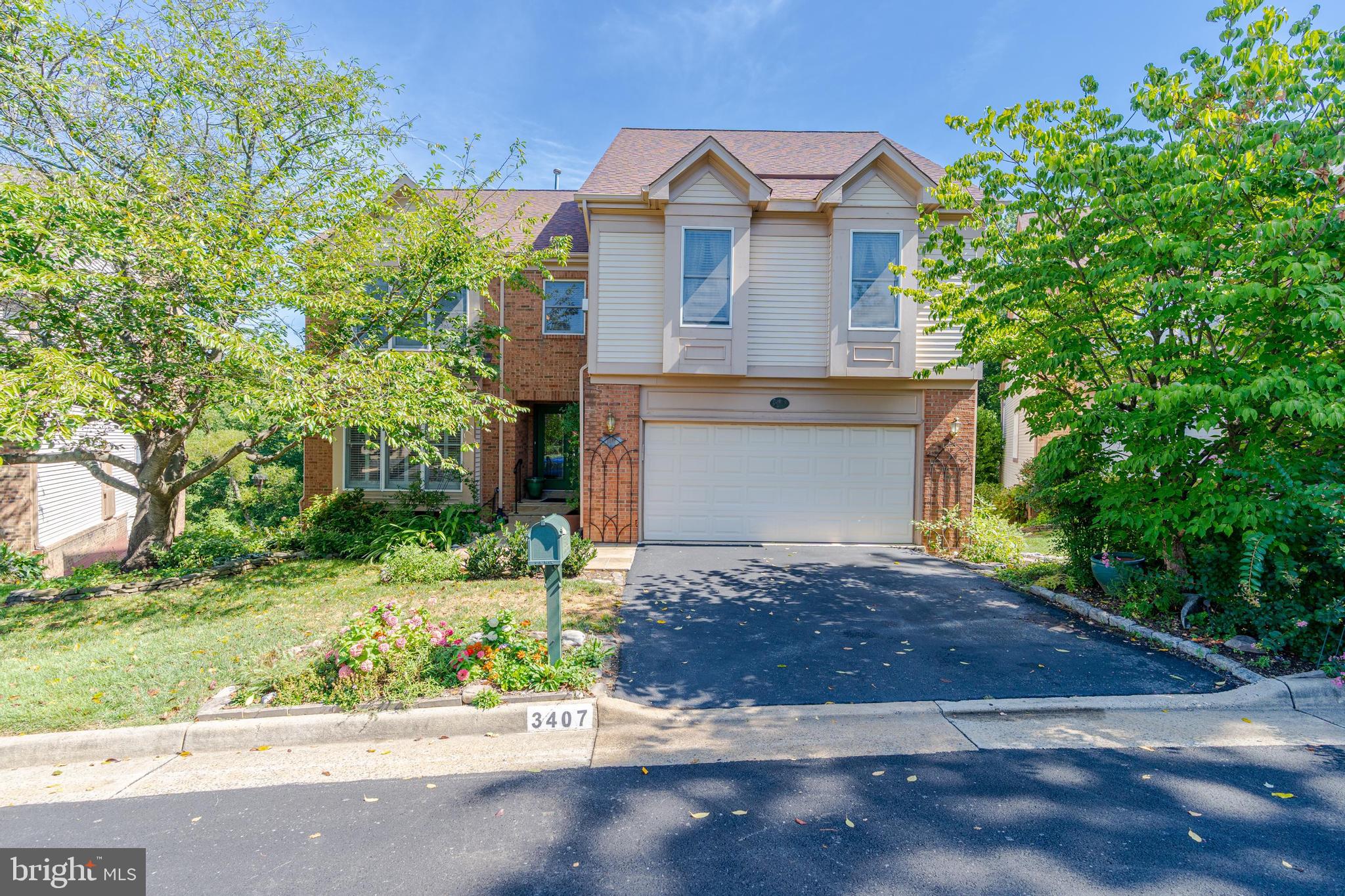 3407 WALNUT HILL COURT