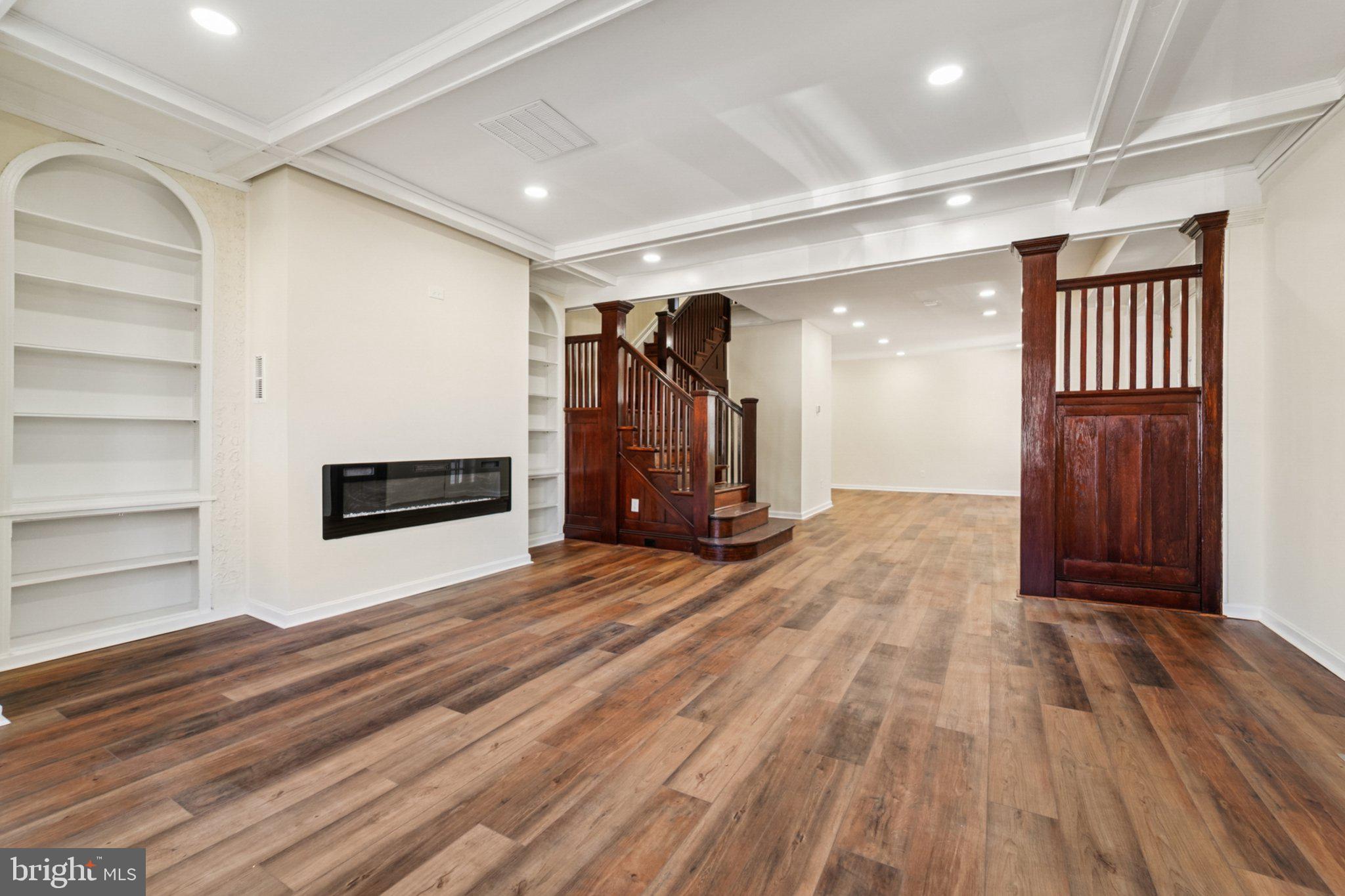 FOREST PARK - Residential