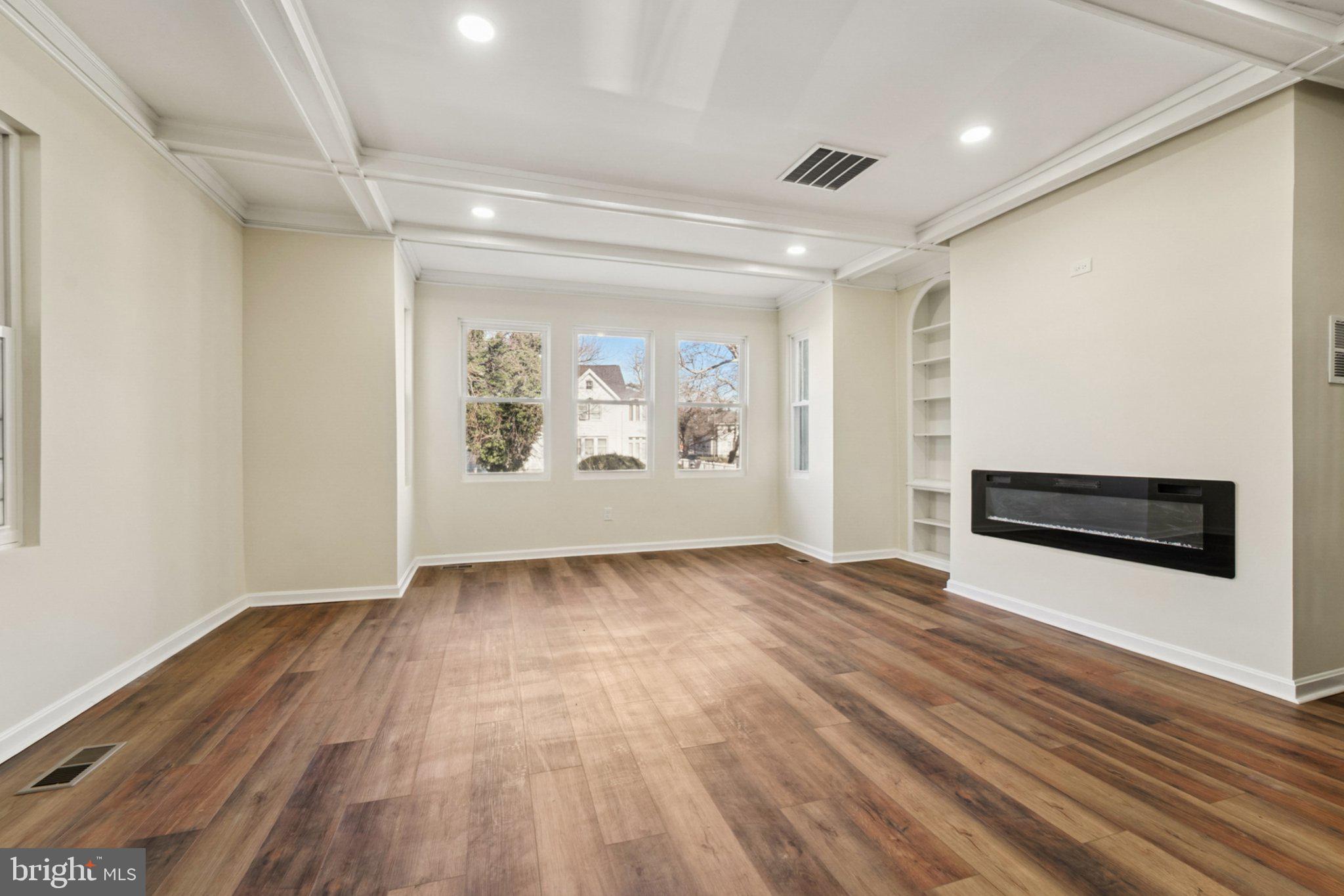 FOREST PARK - Residential