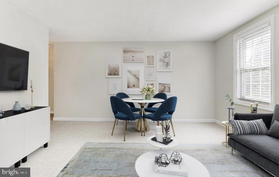 ARLINGTON OAKS - Residential Lease