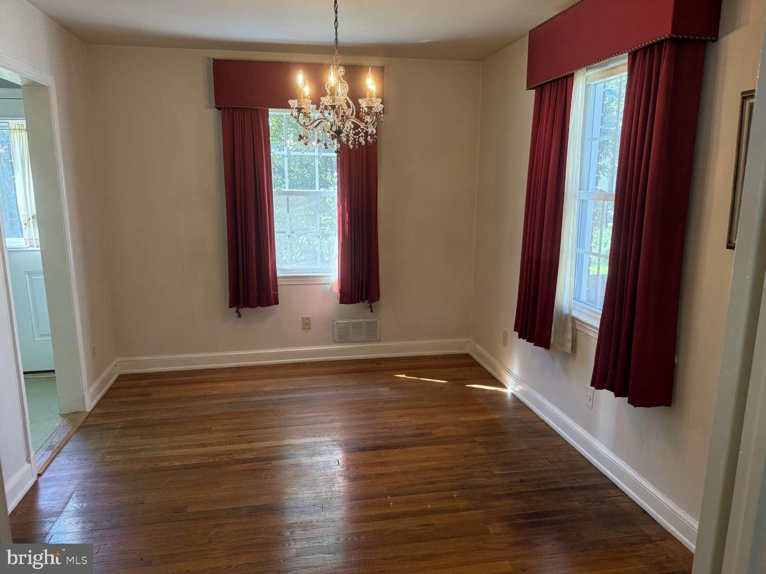 LONE OAK - Residential