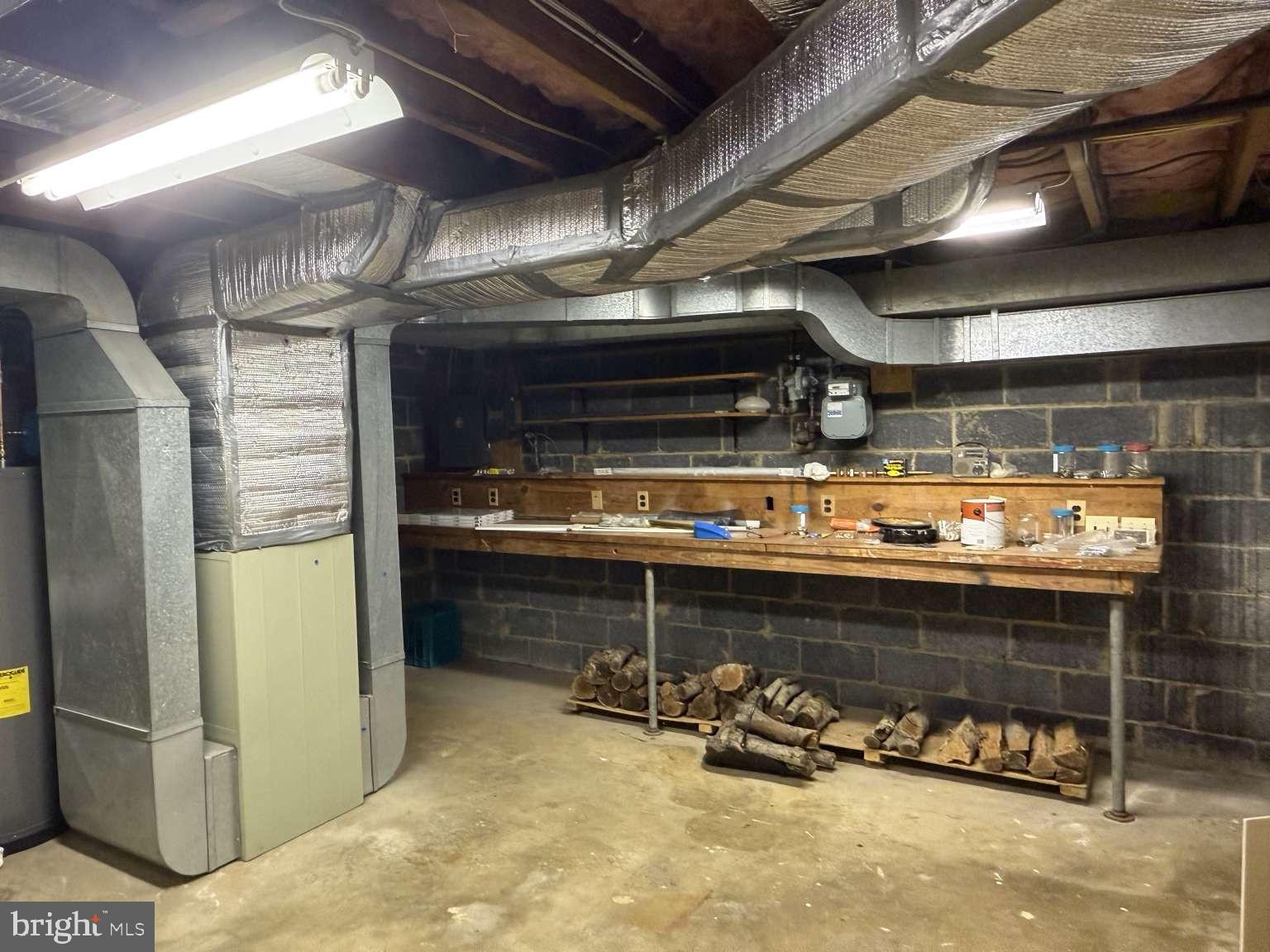 LONE OAK - Residential