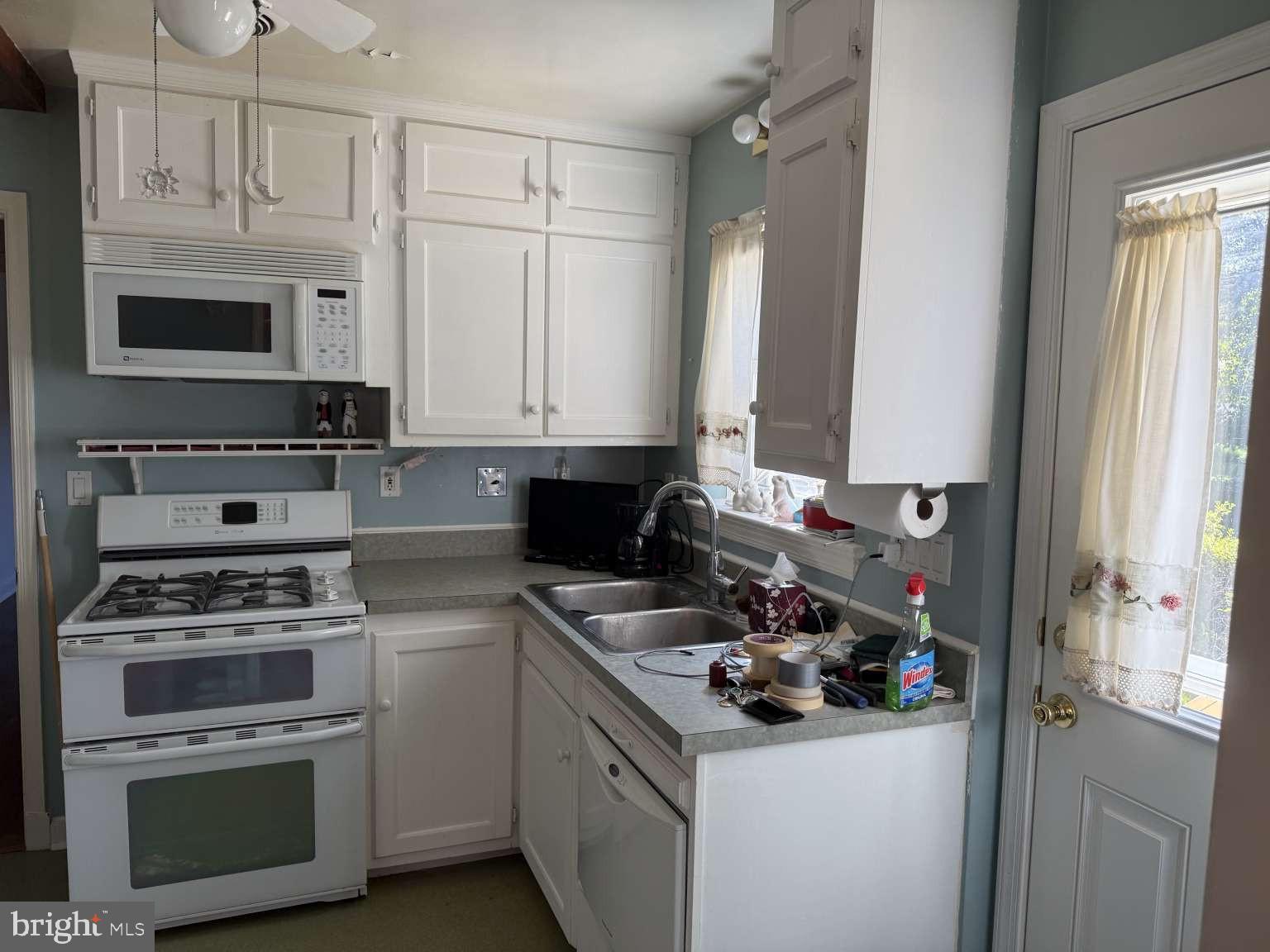 LONE OAK - Residential