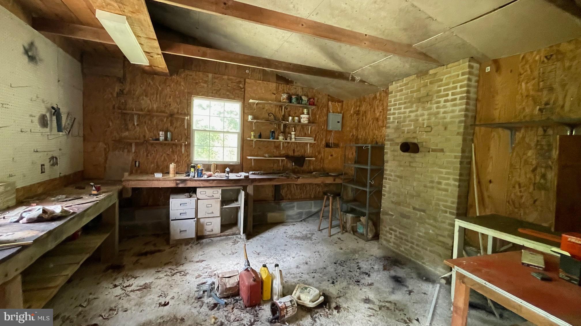 RIO HILL - Residential