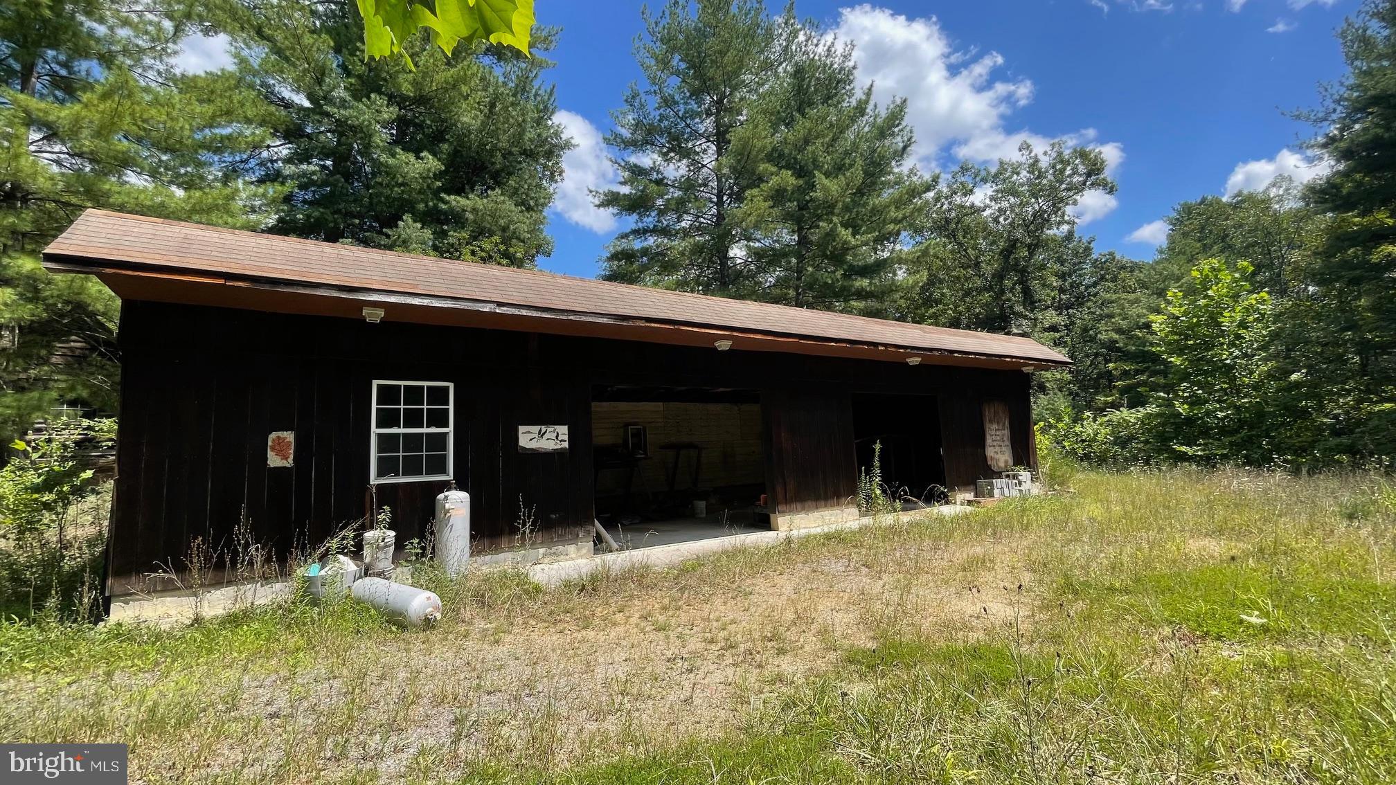 RIO HILL - Residential