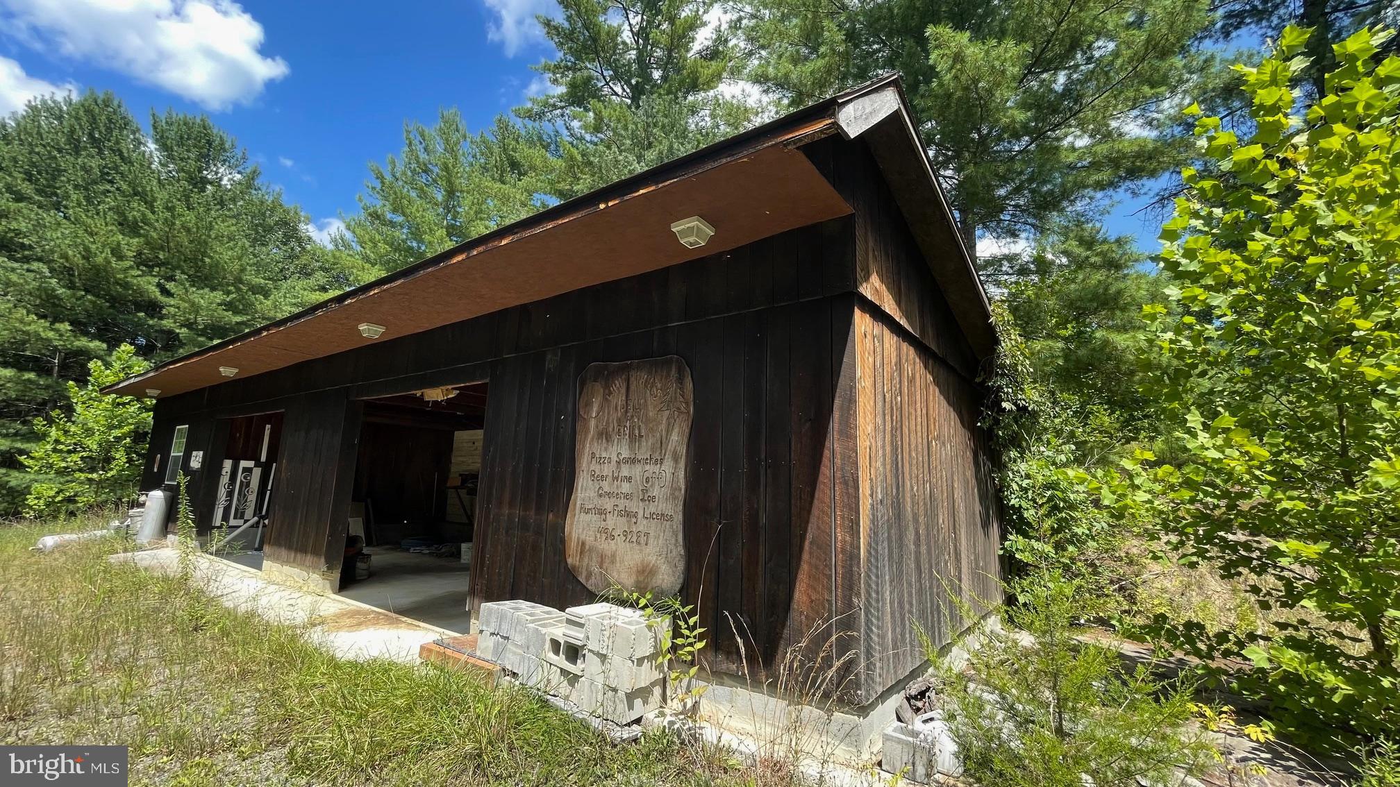 RIO HILL - Residential