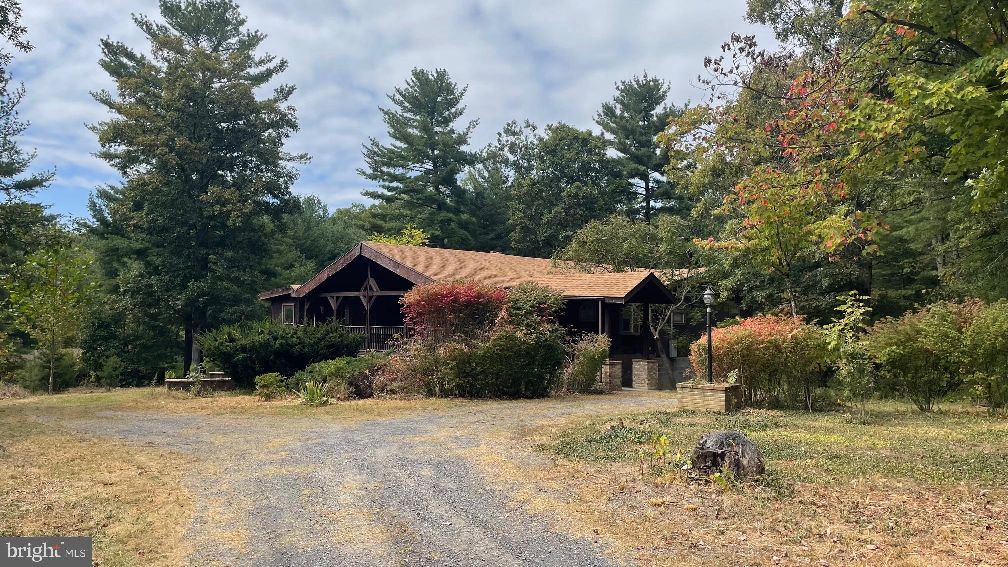 RIO HILL - Residential