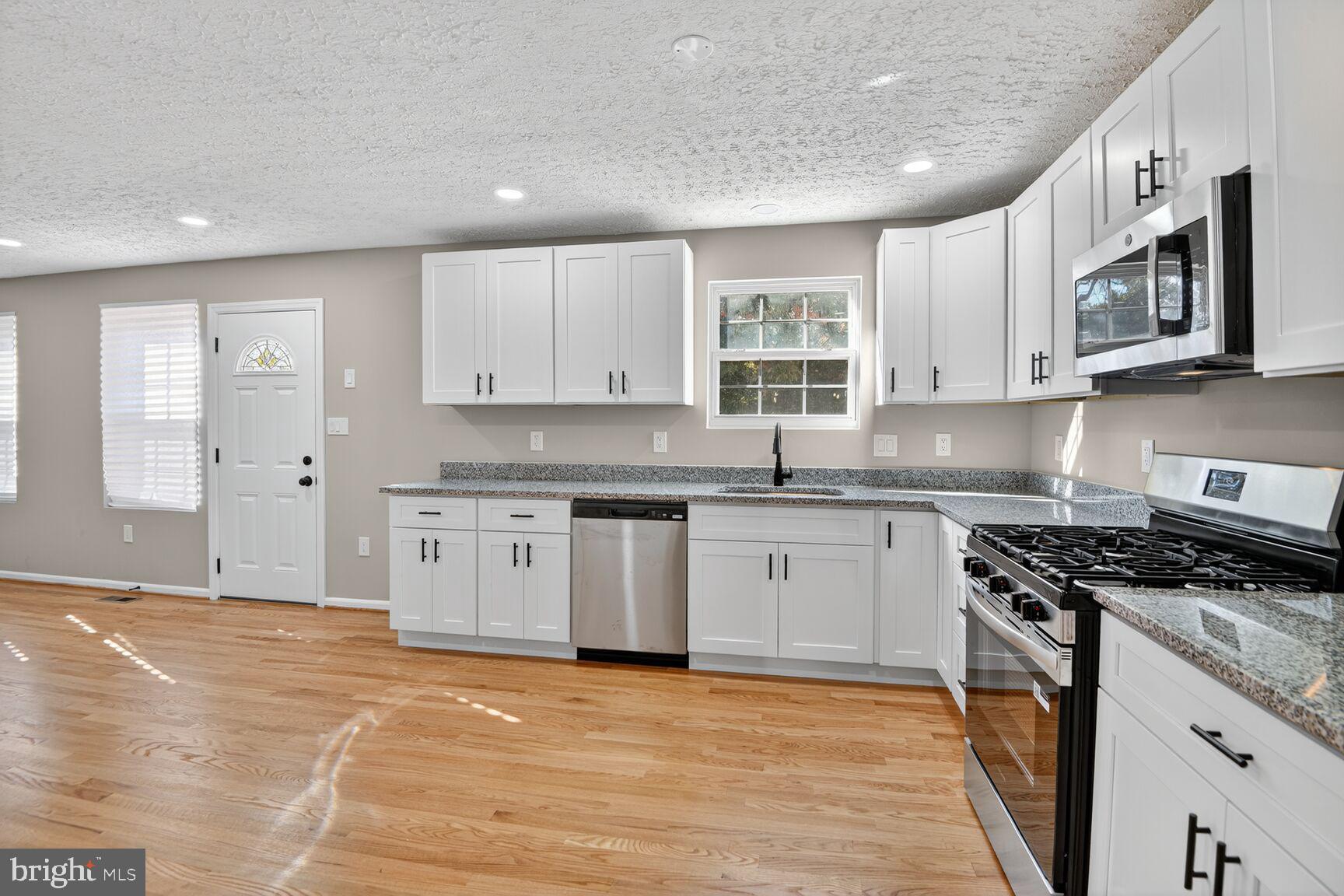 JEFFERSON HEIGHTS - Residential