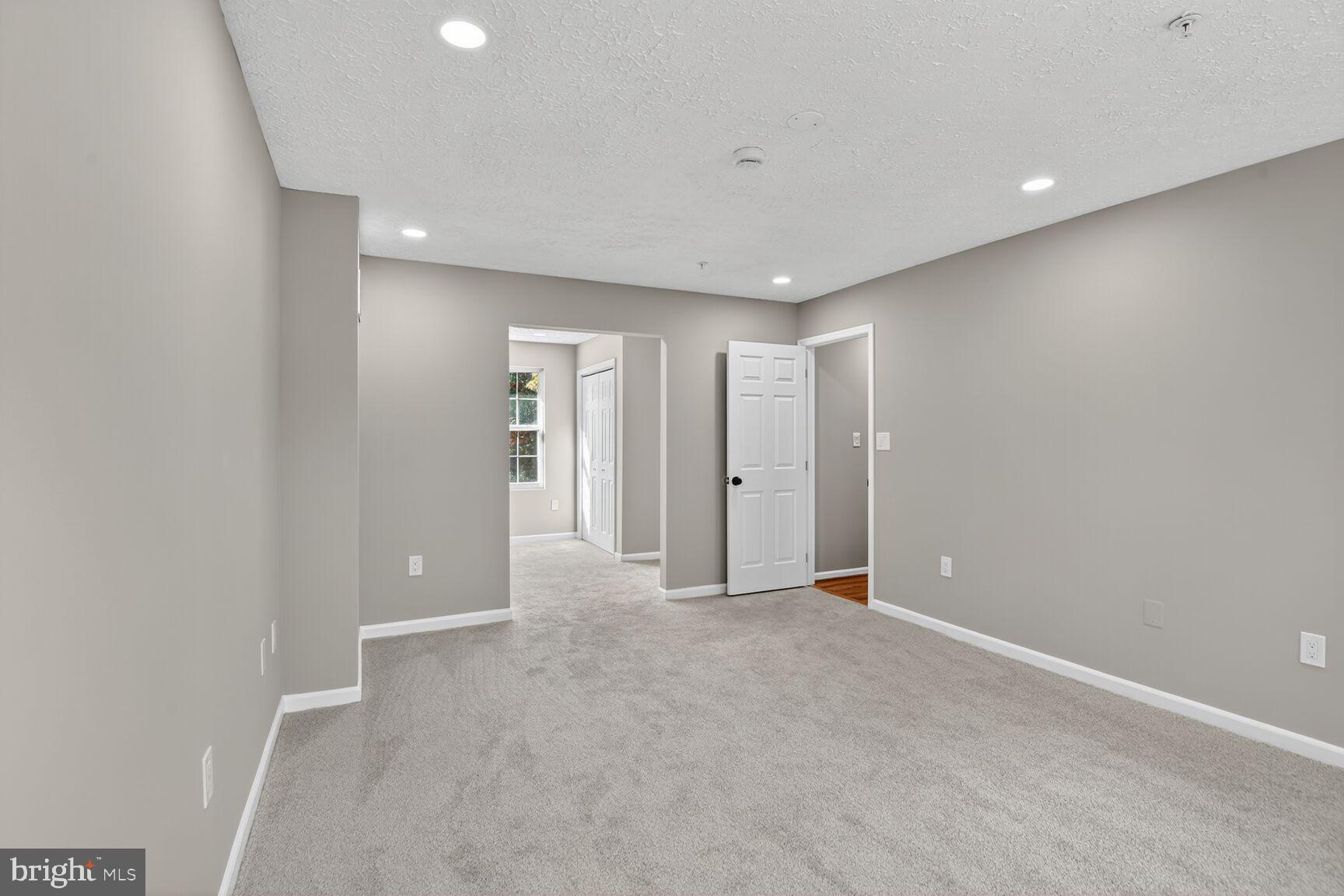 JEFFERSON HEIGHTS - Residential