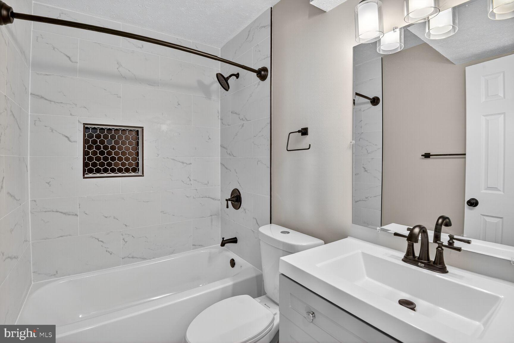 JEFFERSON HEIGHTS - Residential