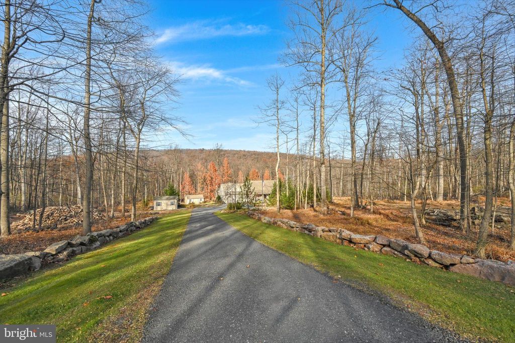 Photo of 500 Mohns Hill Road, REINHOLDS, PA 17569 (MLS # PALA2081676)