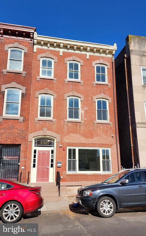 Photo of 228 E Hanover Street, TRENTON, NJ 08608 (MLS # NJME2074268)