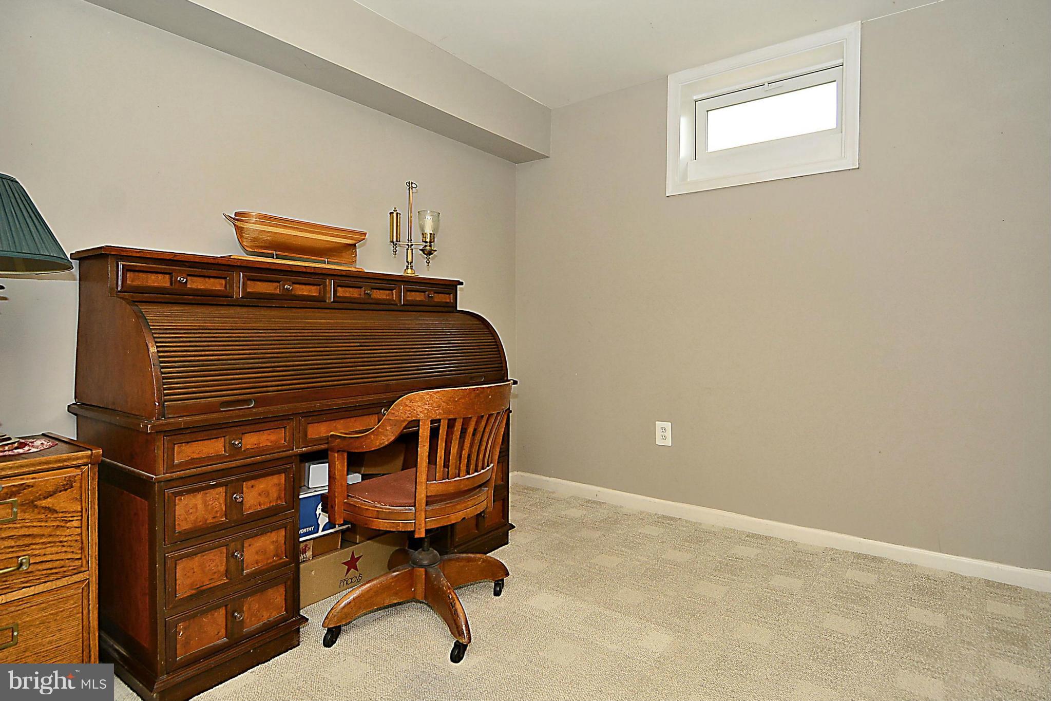 CREST RIDGE ESTATES - Residential