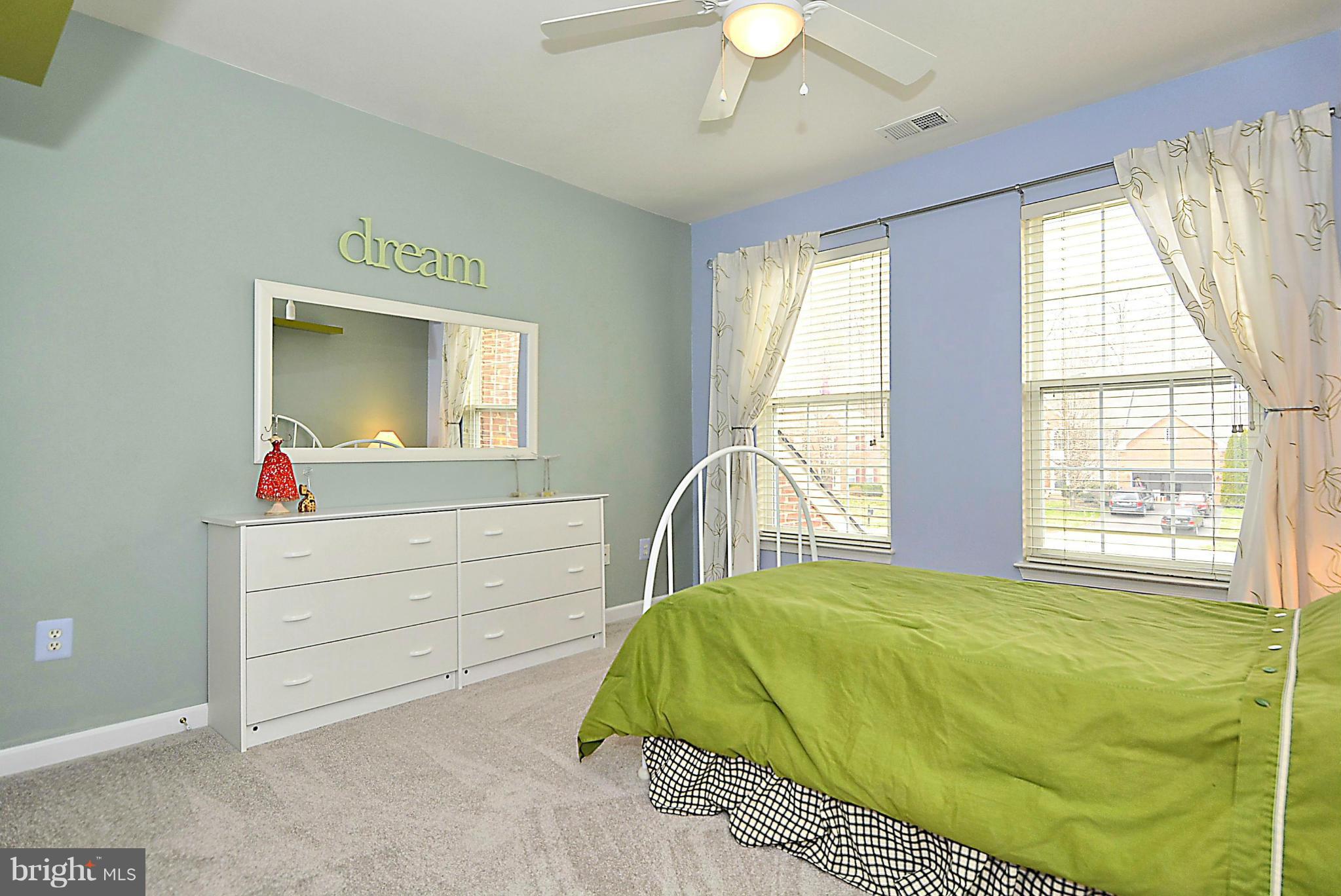 CREST RIDGE ESTATES - Residential