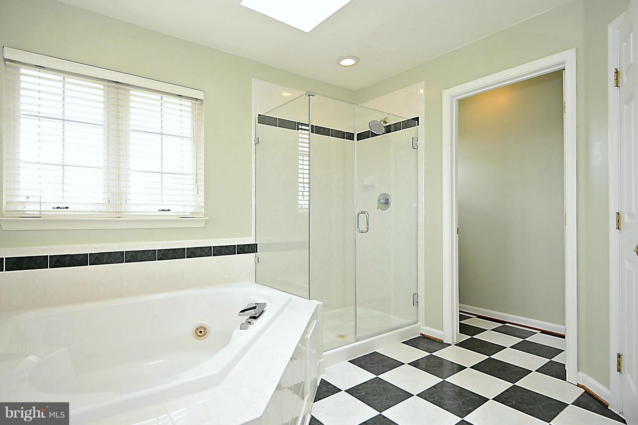 CREST RIDGE ESTATES - Residential