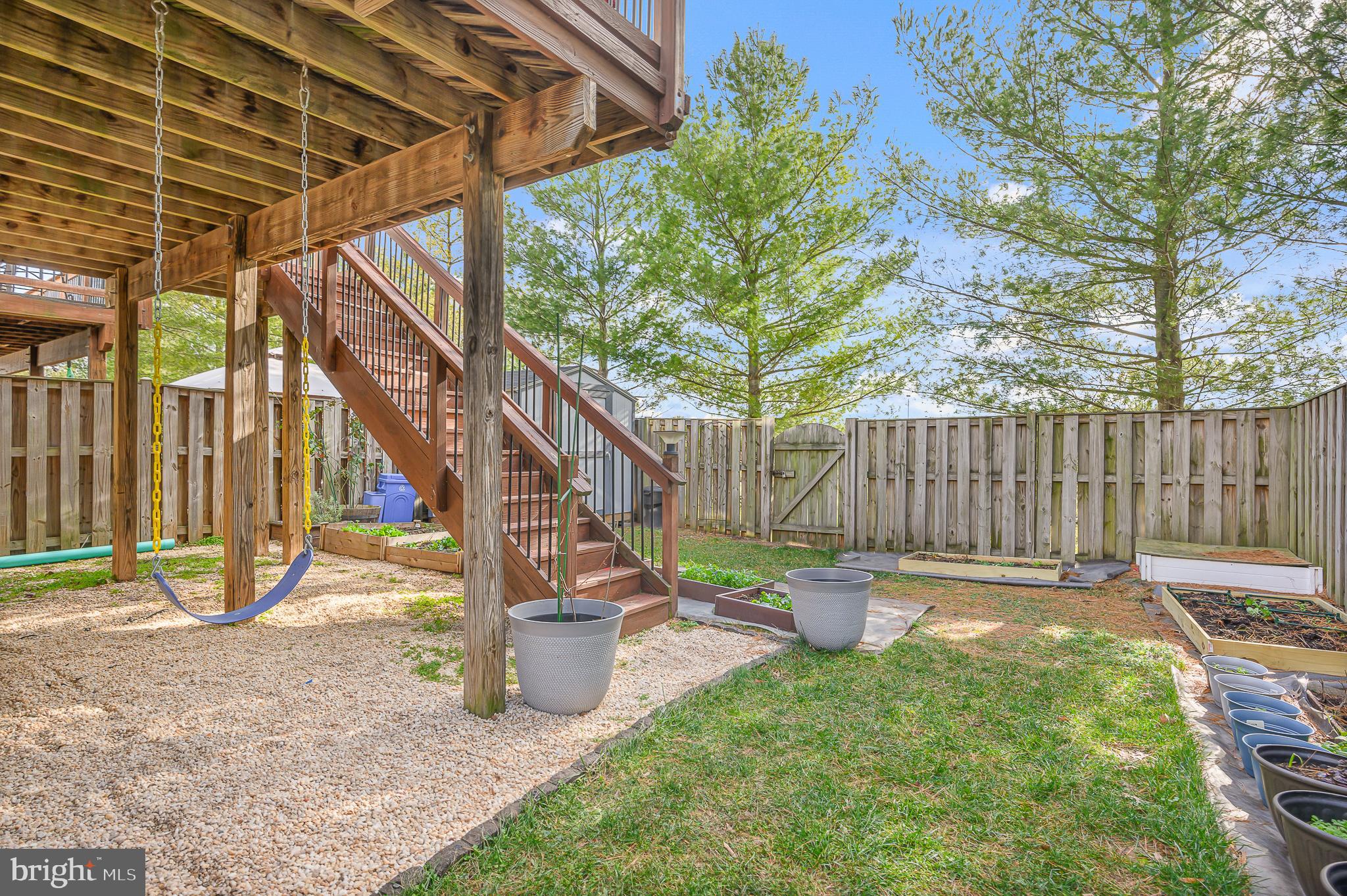 POTOMAC CROSSING - Residential