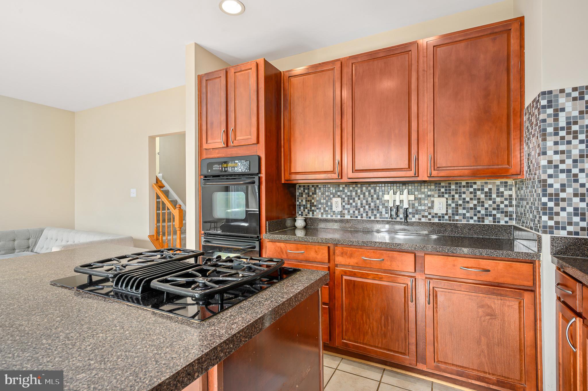 POTOMAC CROSSING - Residential