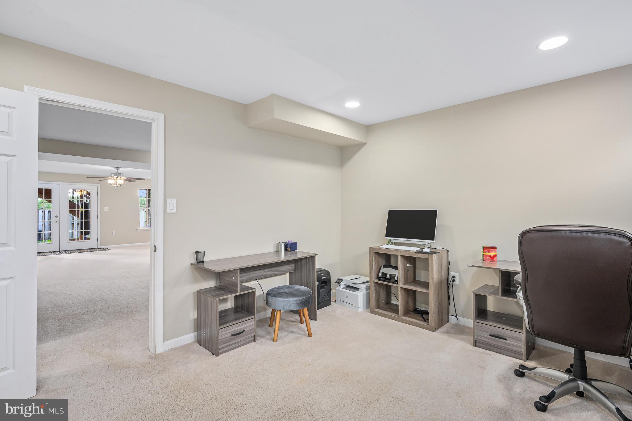 POTOMAC CROSSING - Residential