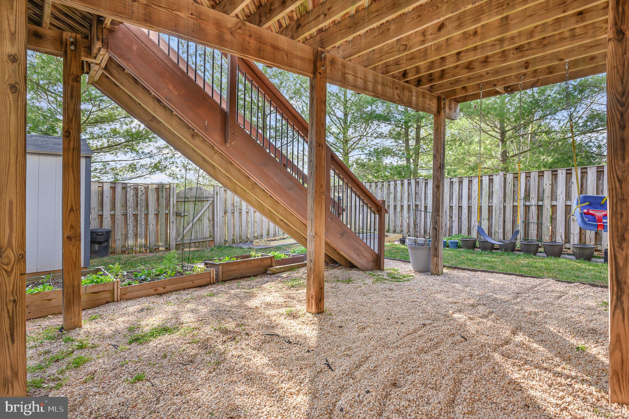 POTOMAC CROSSING - Residential