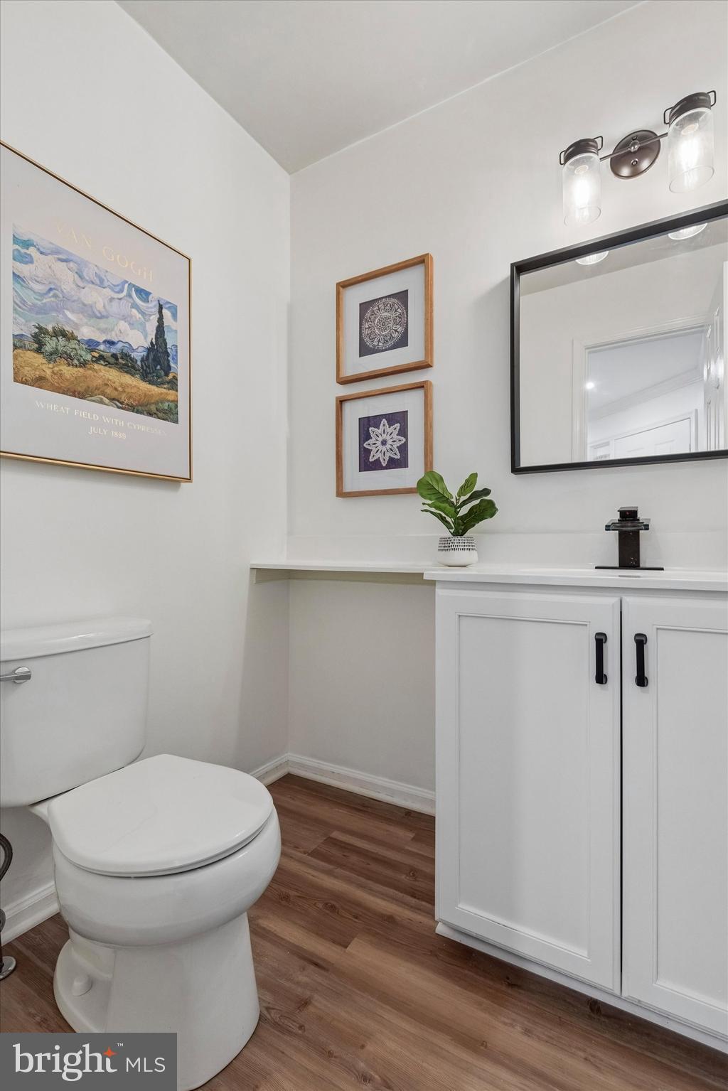 MONTGOMERY GREENE - Residential