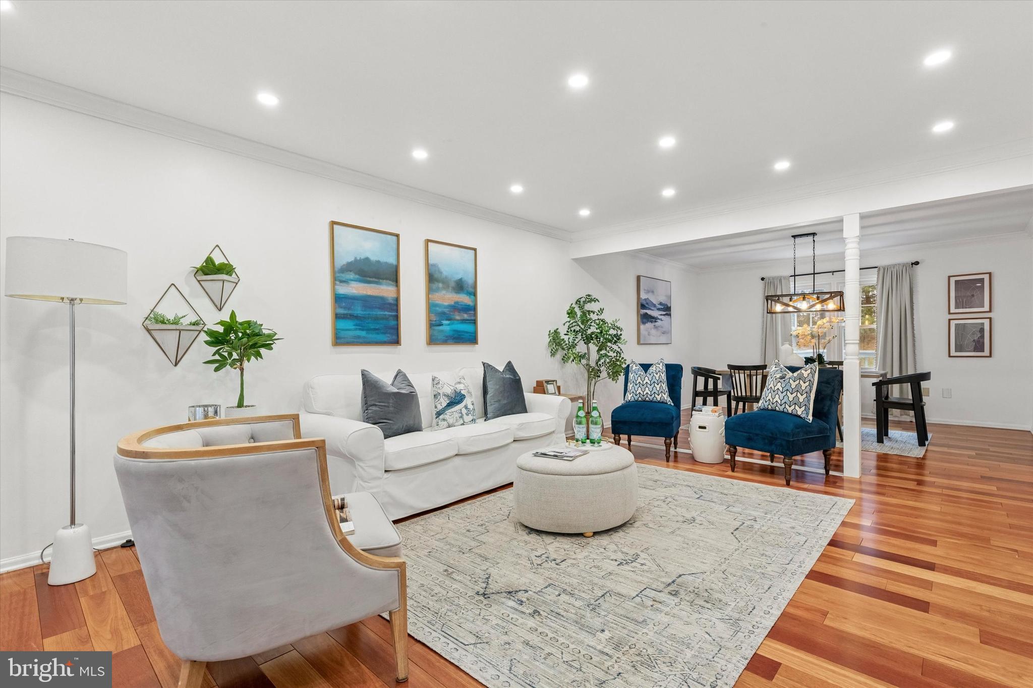 MONTGOMERY GREENE - Residential