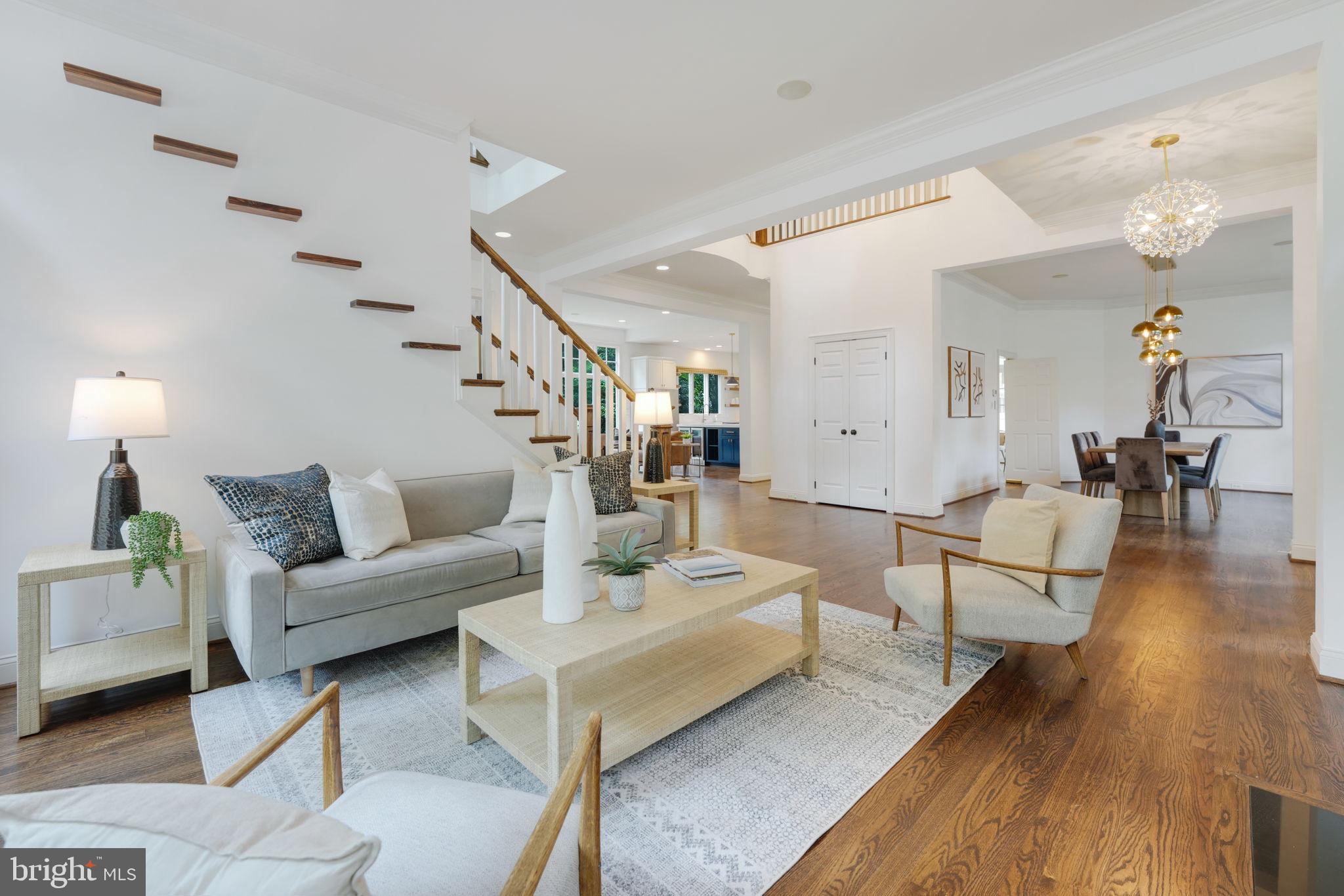 DOVER BALMORAL RIVERWOOD - Residential