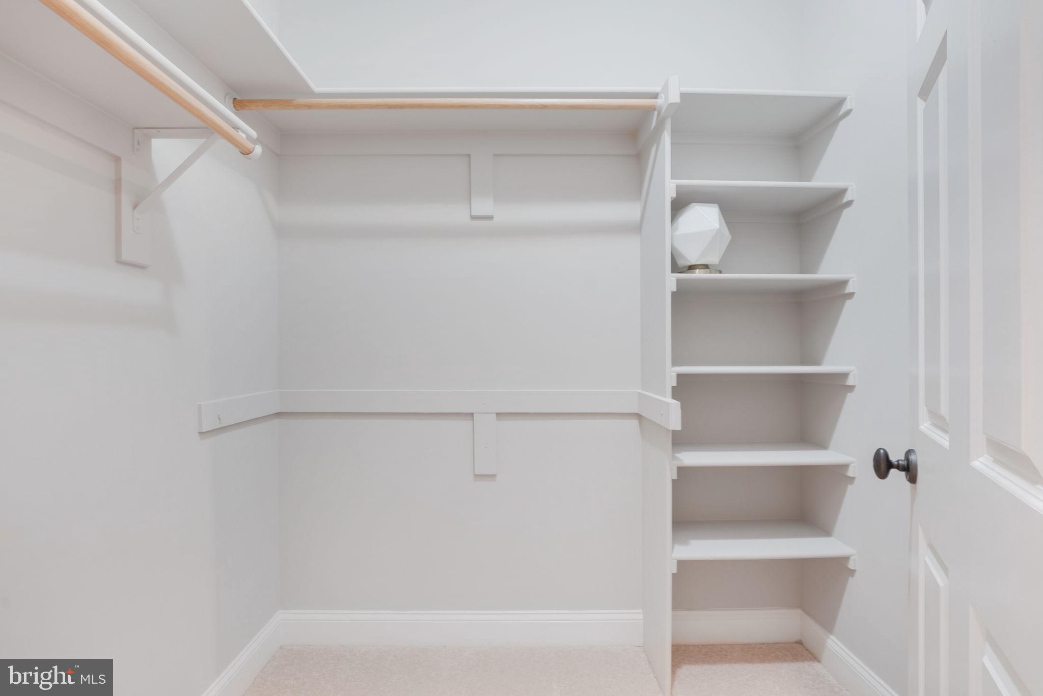 DOVER BALMORAL RIVERWOOD - Residential