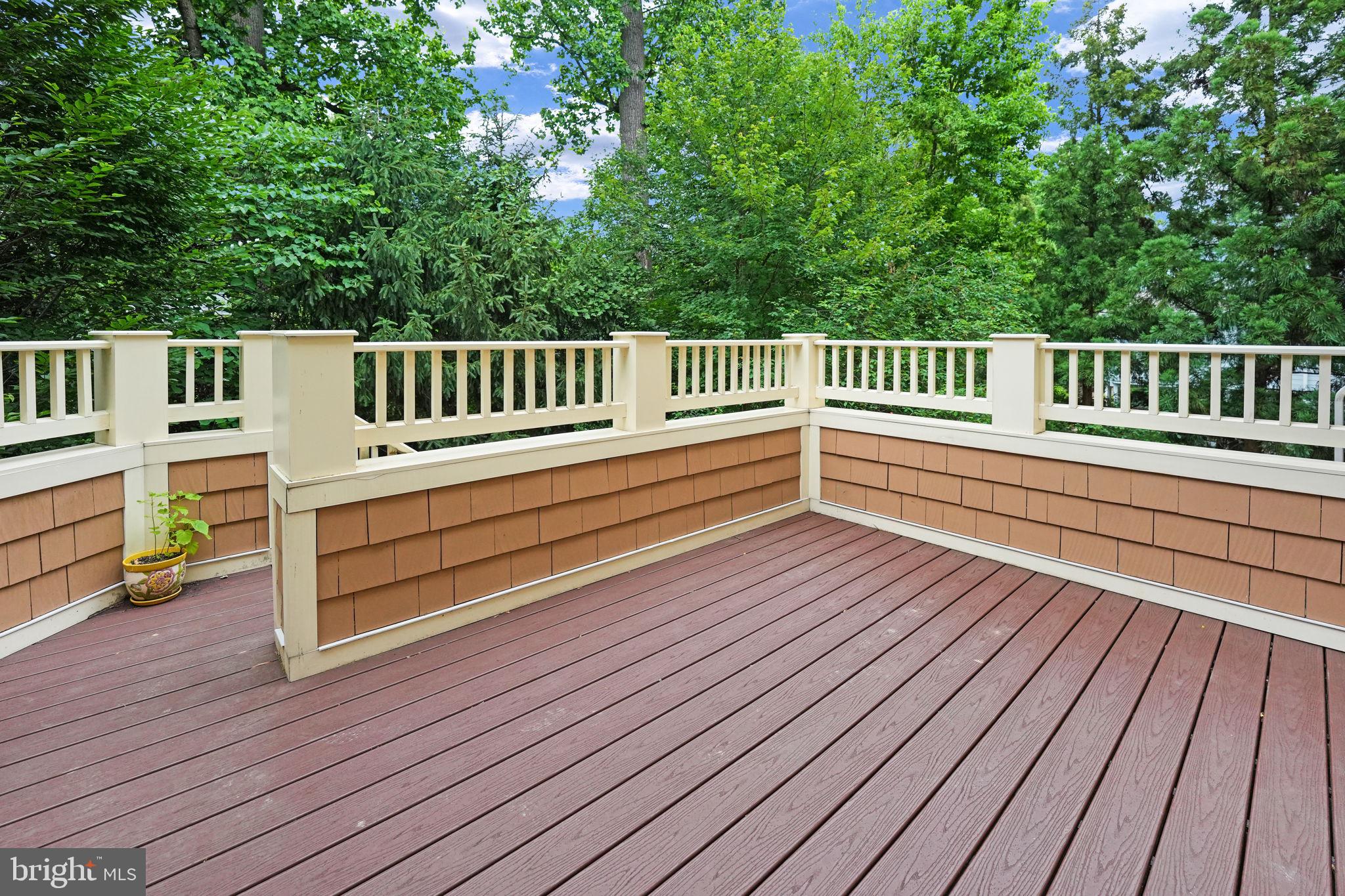 DOVER BALMORAL RIVERWOOD - Residential