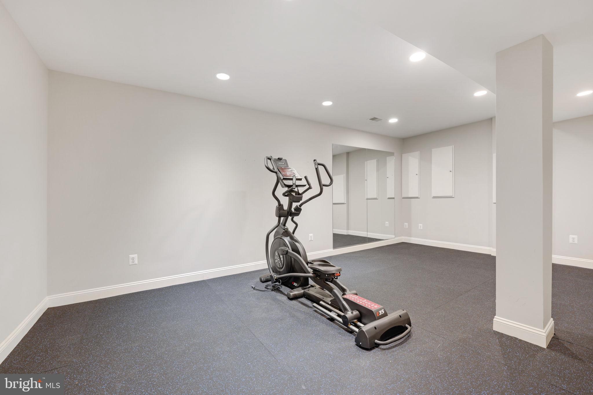 DOVER BALMORAL RIVERWOOD - Residential