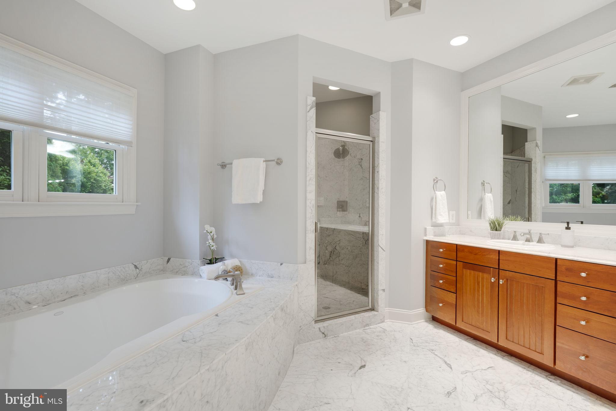 DOVER BALMORAL RIVERWOOD - Residential