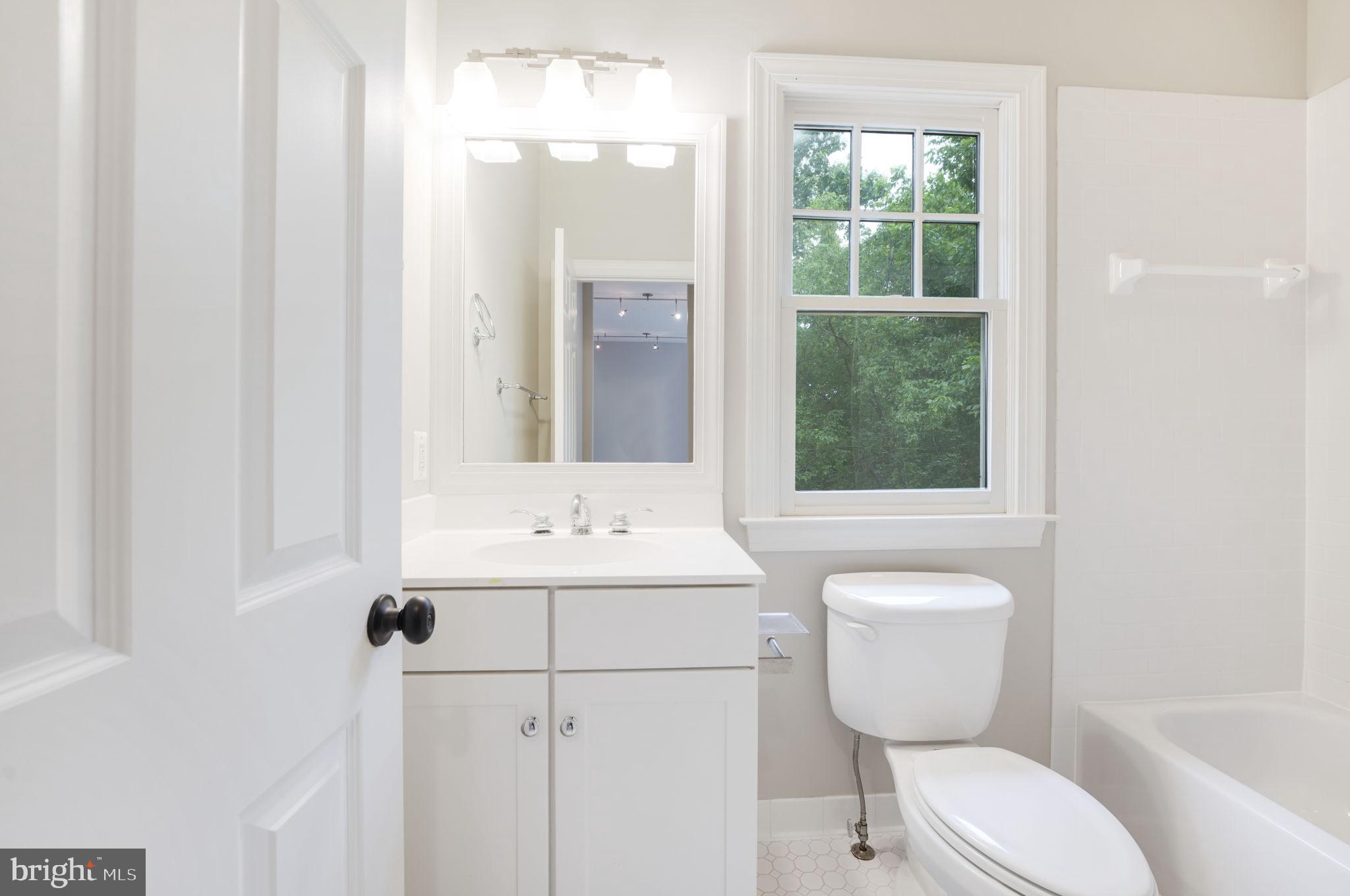 DOVER BALMORAL RIVERWOOD - Residential