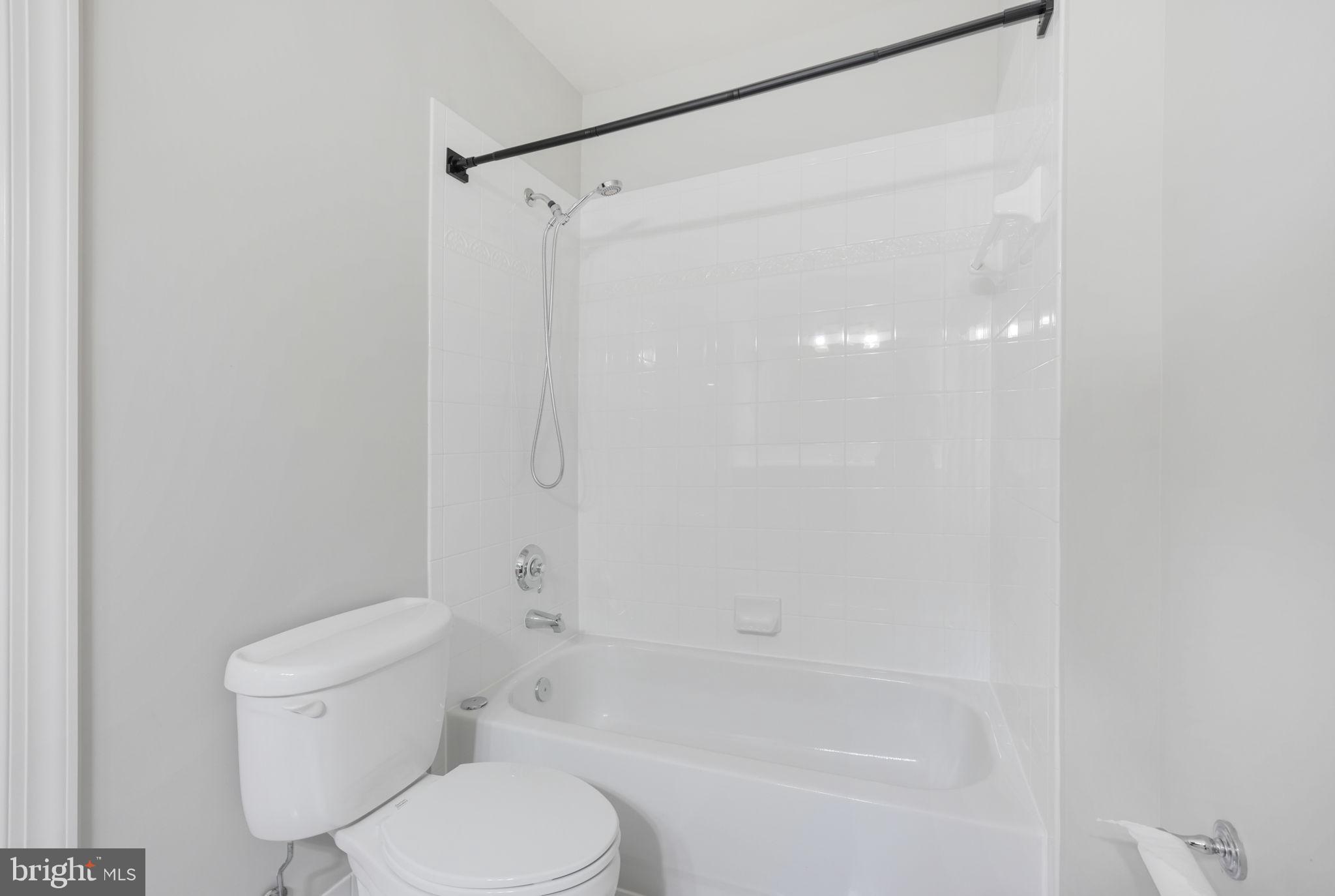 DOVER BALMORAL RIVERWOOD - Residential