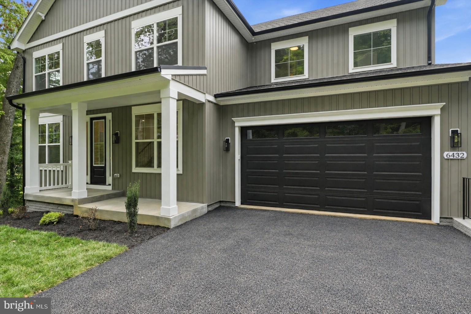 6434 LAKERIDGE DRIVE