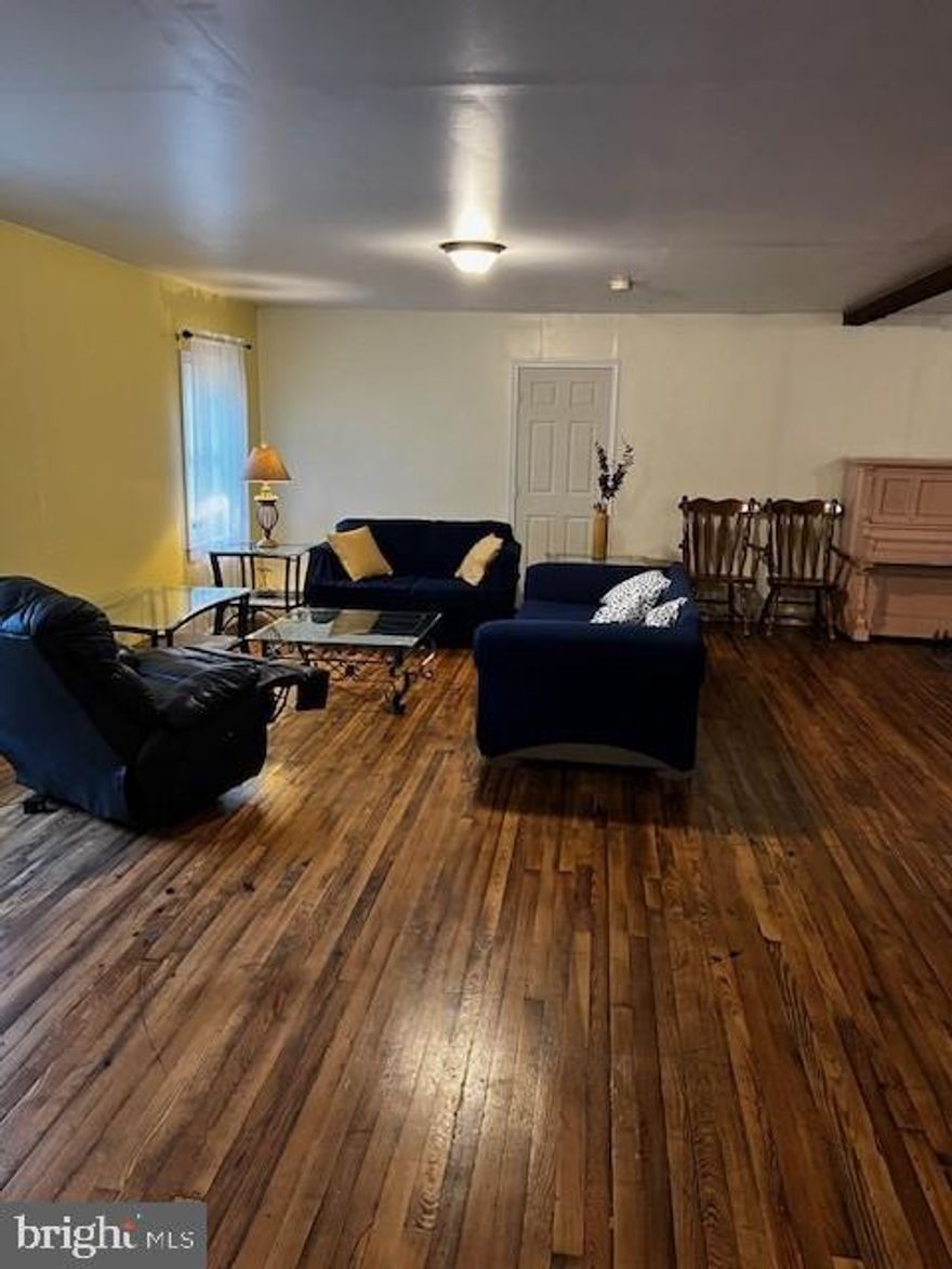 Large apartment in a great location.
Convenient to Frederick and Route 15, all utilities  paid by landlord.  
  
Apartment is on the second floor.  
Access to the apartment and parking is in rear of building.

No Animals, No exceptions.