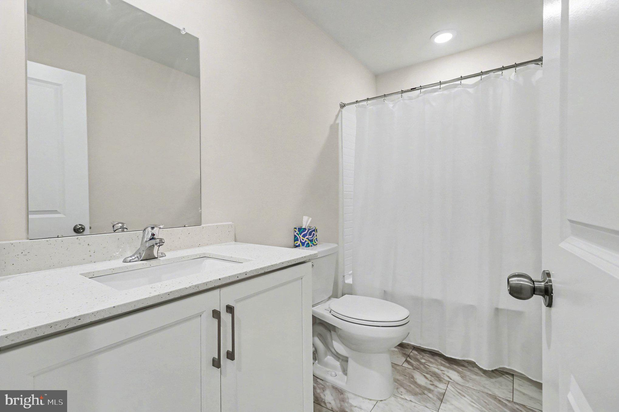 RIVER POINTE - Residential