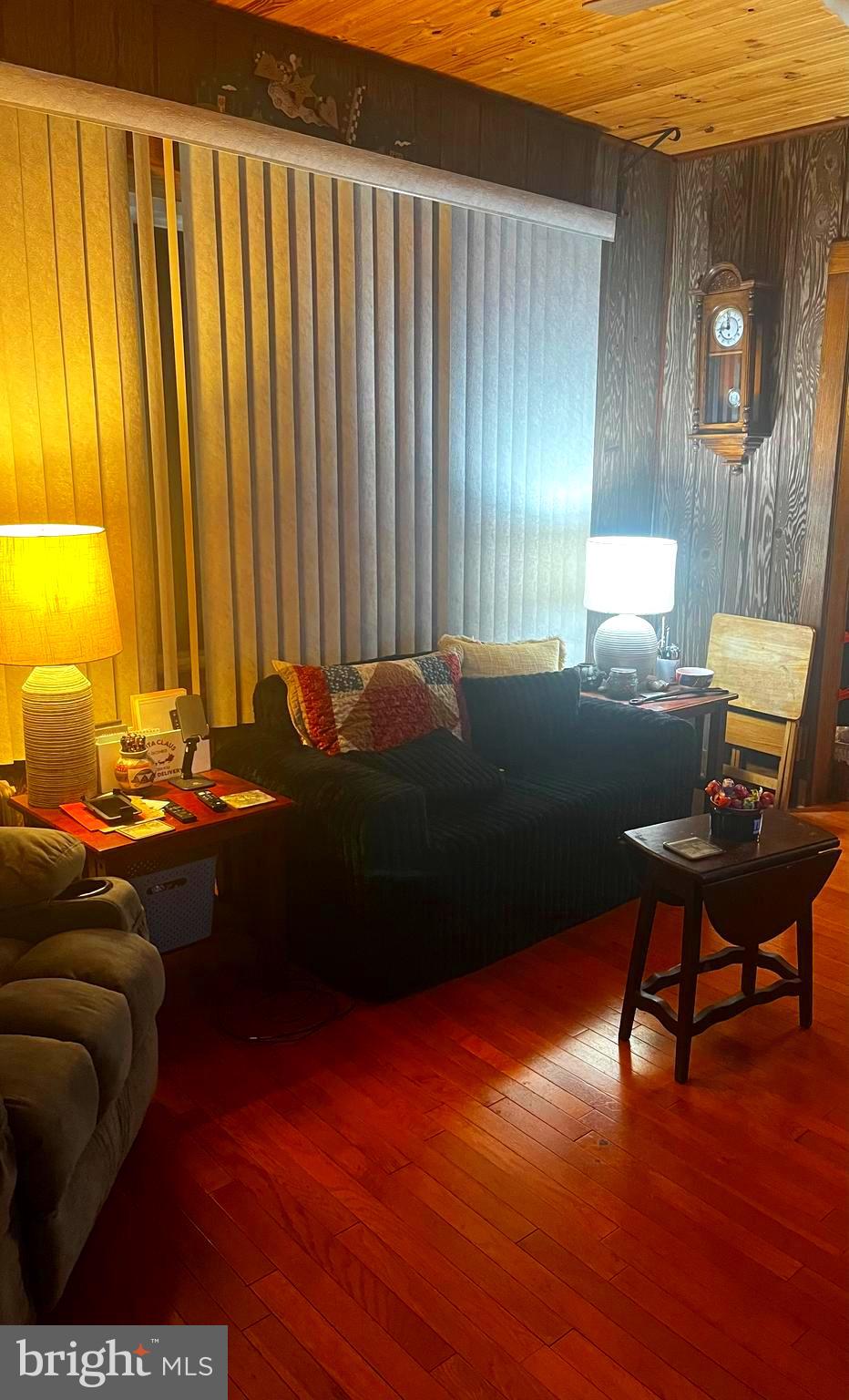 206 AMSTERDAM AVENUE