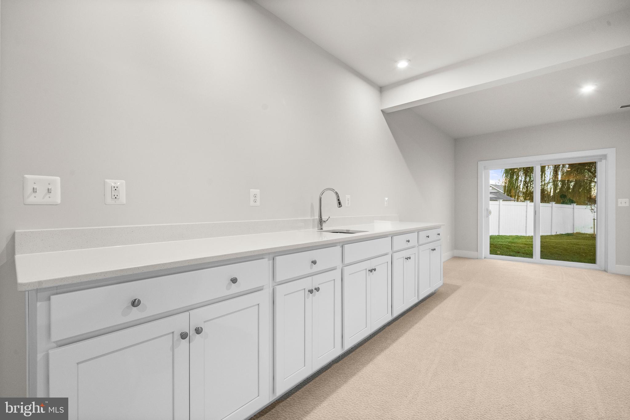 PIMMIT HILLS - Residential