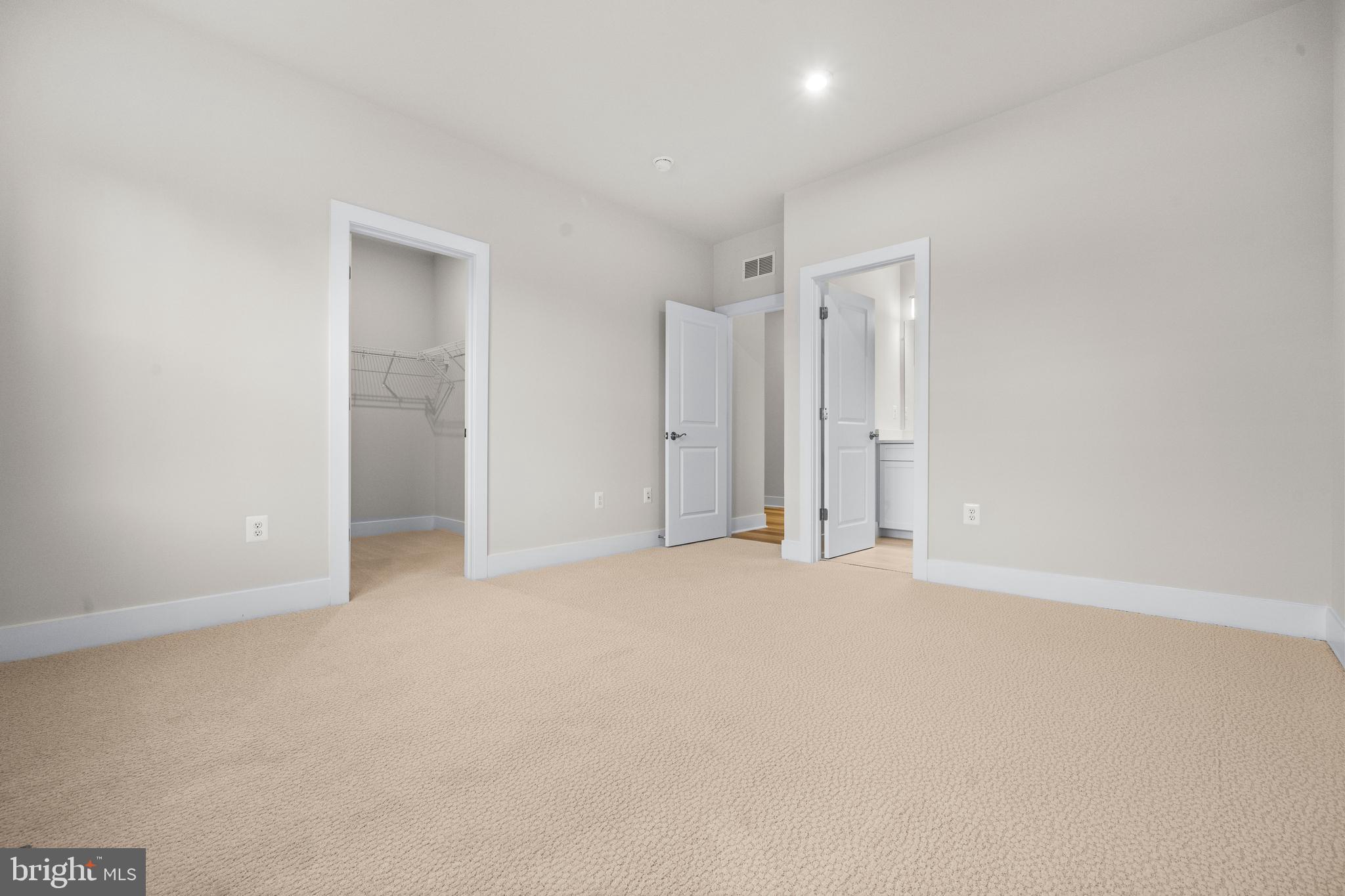 PIMMIT HILLS - Residential