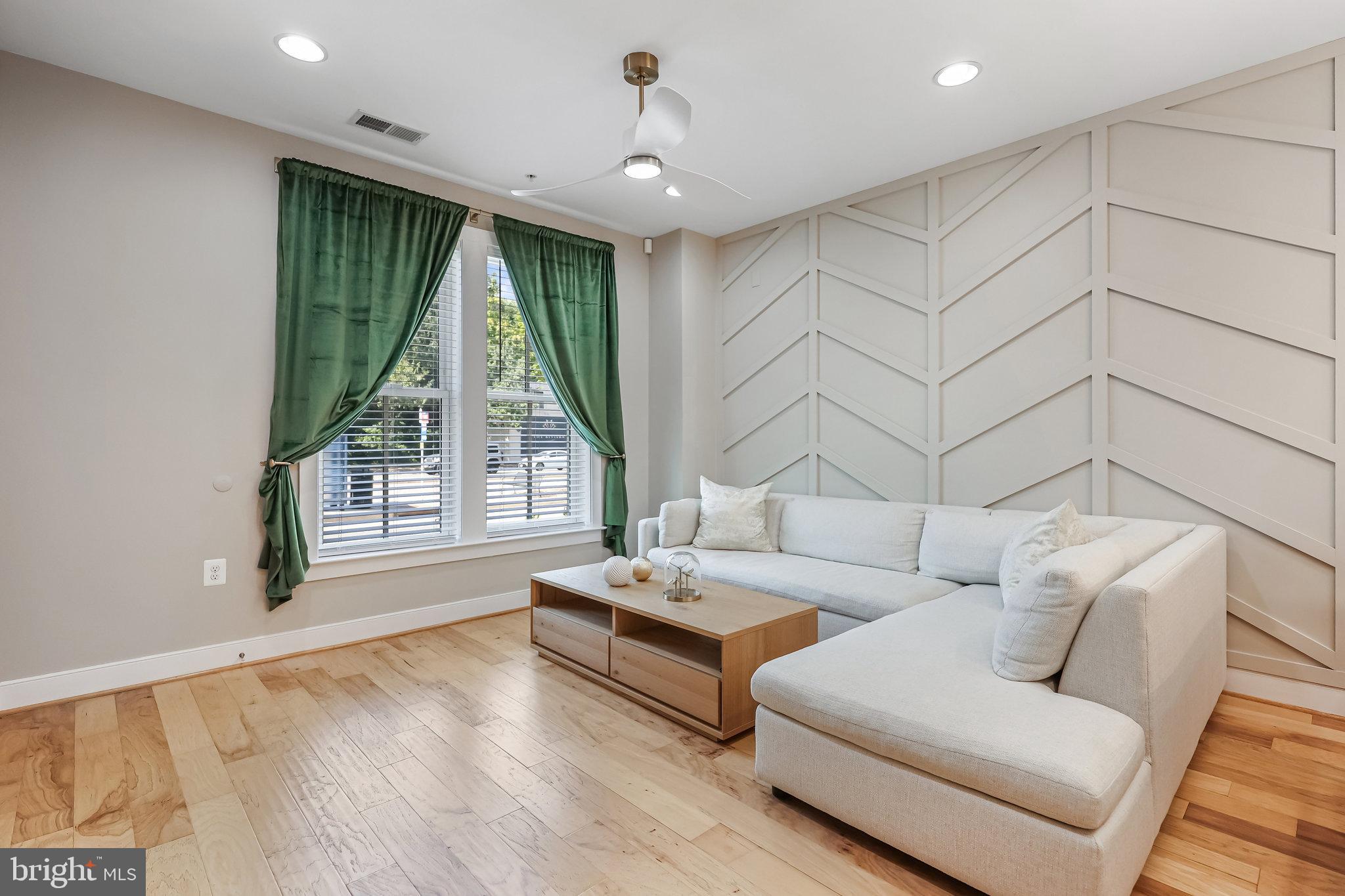 POTOMAC YARD - Residential Lease