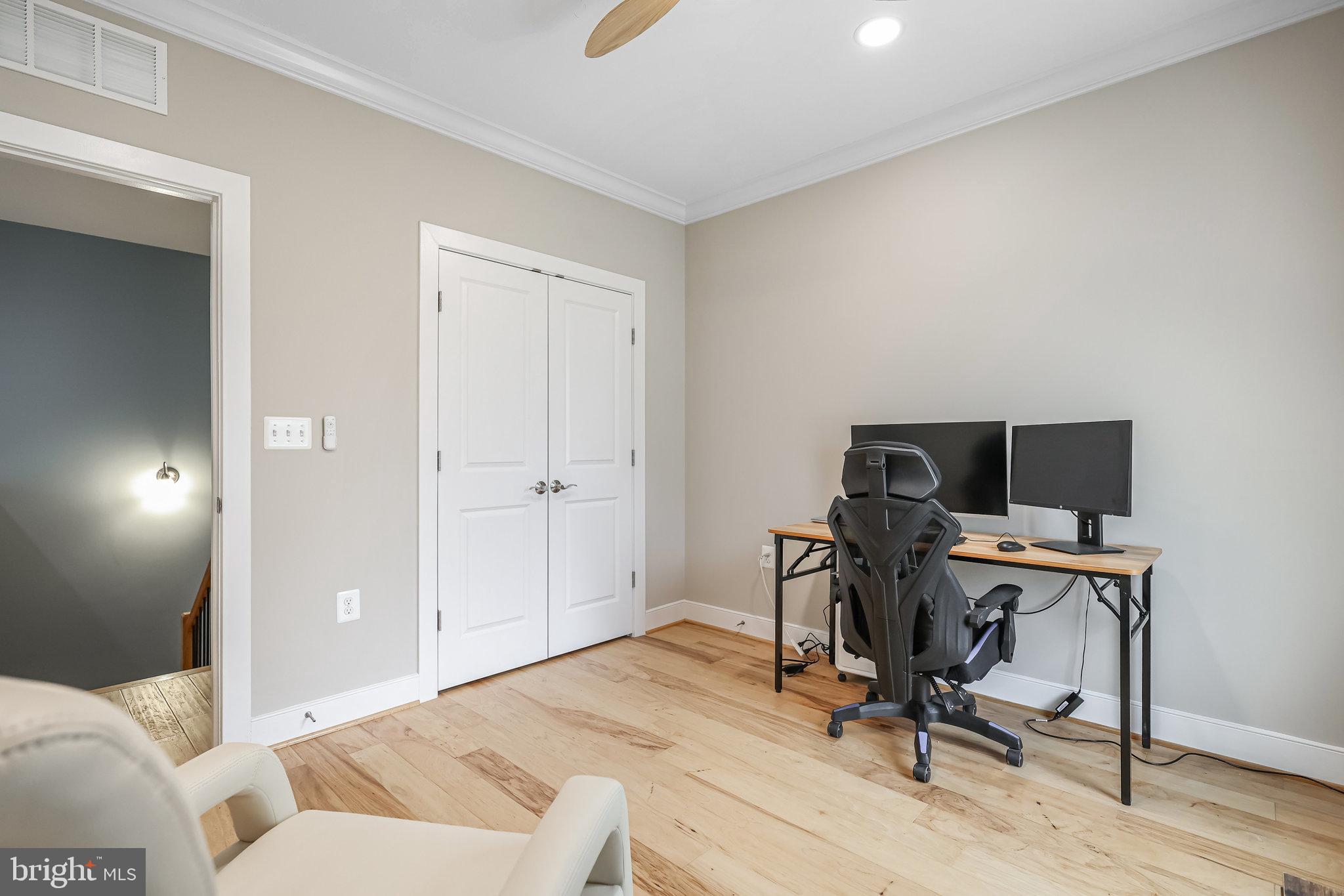 POTOMAC YARD - Residential Lease