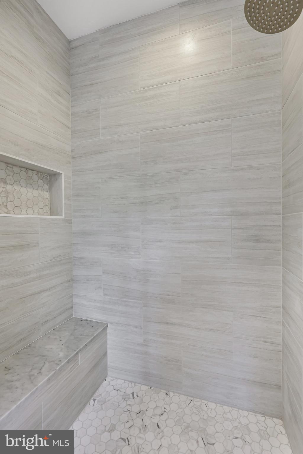 POTOMAC YARD - Residential Lease